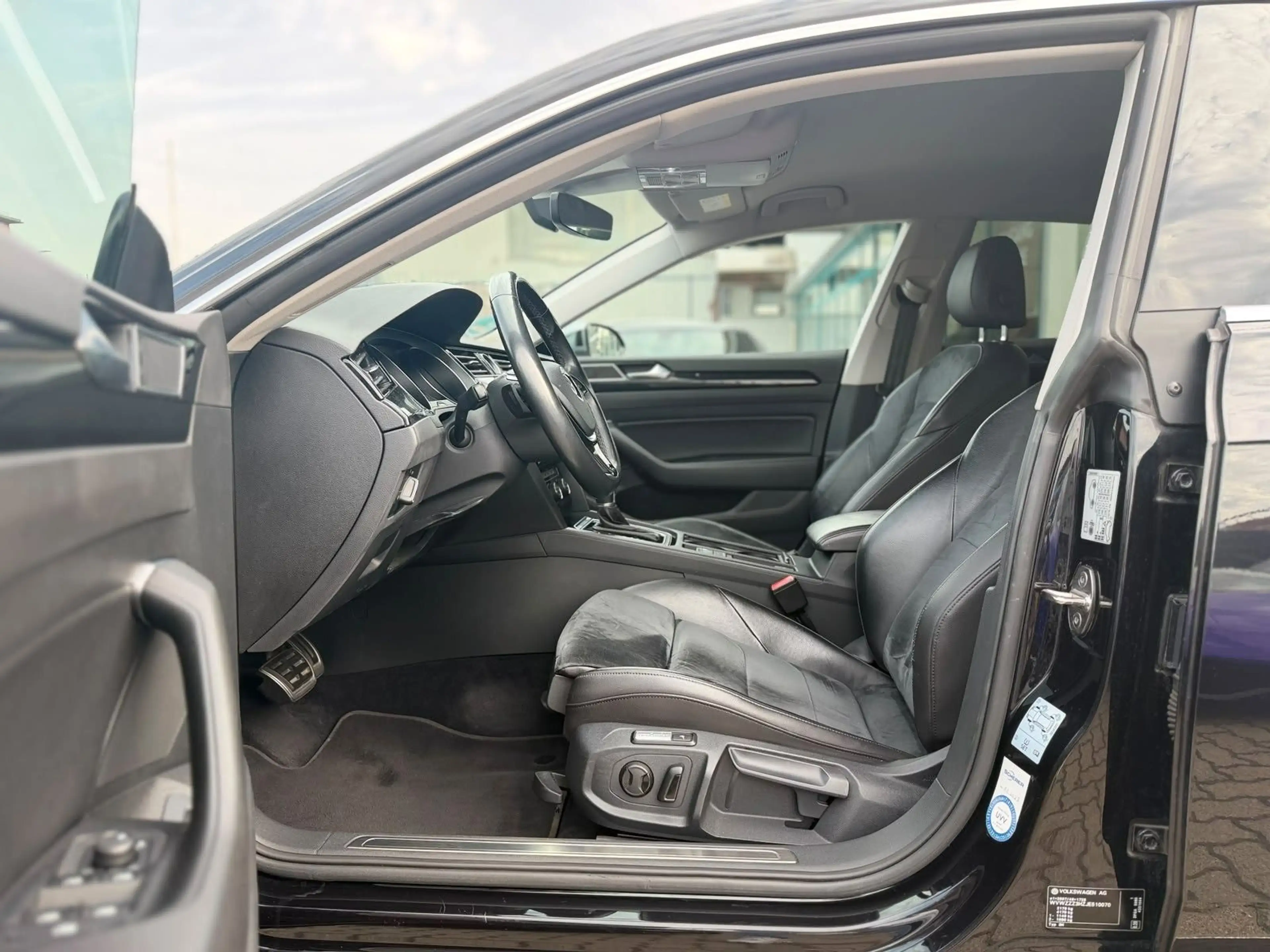 Volkswagen Arteon Elegance 2.0 TDI*ACC*AHK*LED*SHZG*NAVI — photo 12