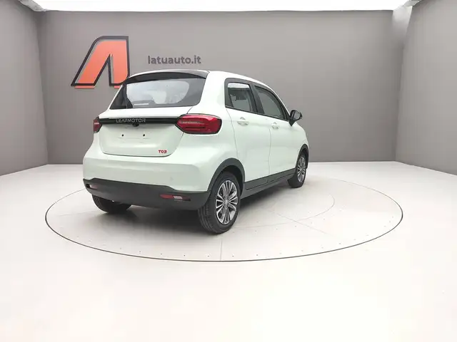 Leapmotor T03 view 7