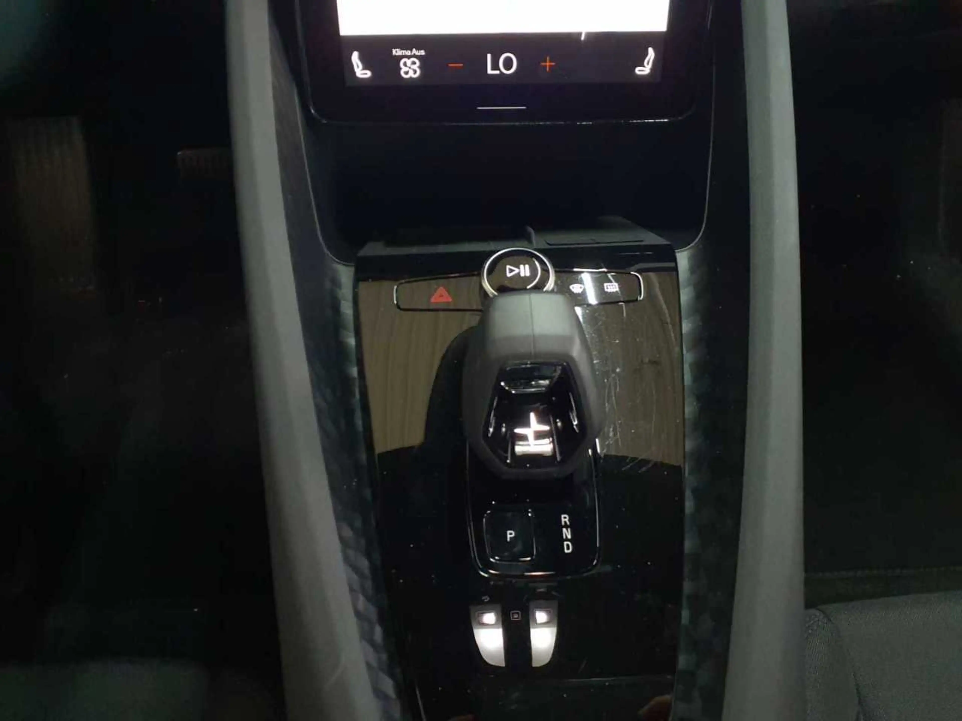 Polestar 2 Polestar 2 Dual Motor 78kWh Pilot Litle — photo 10