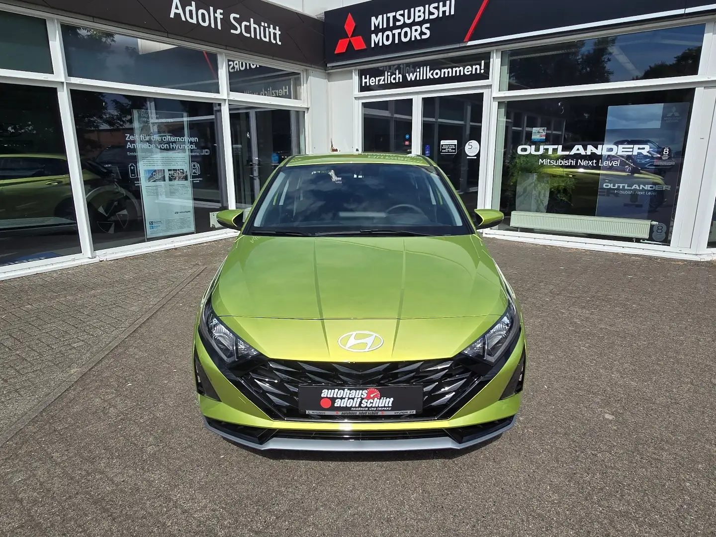 Hyundai i20 FL (MY25) 1.0 T-GDI (100 PS) 6-MT 2WD Trend Grün - 2