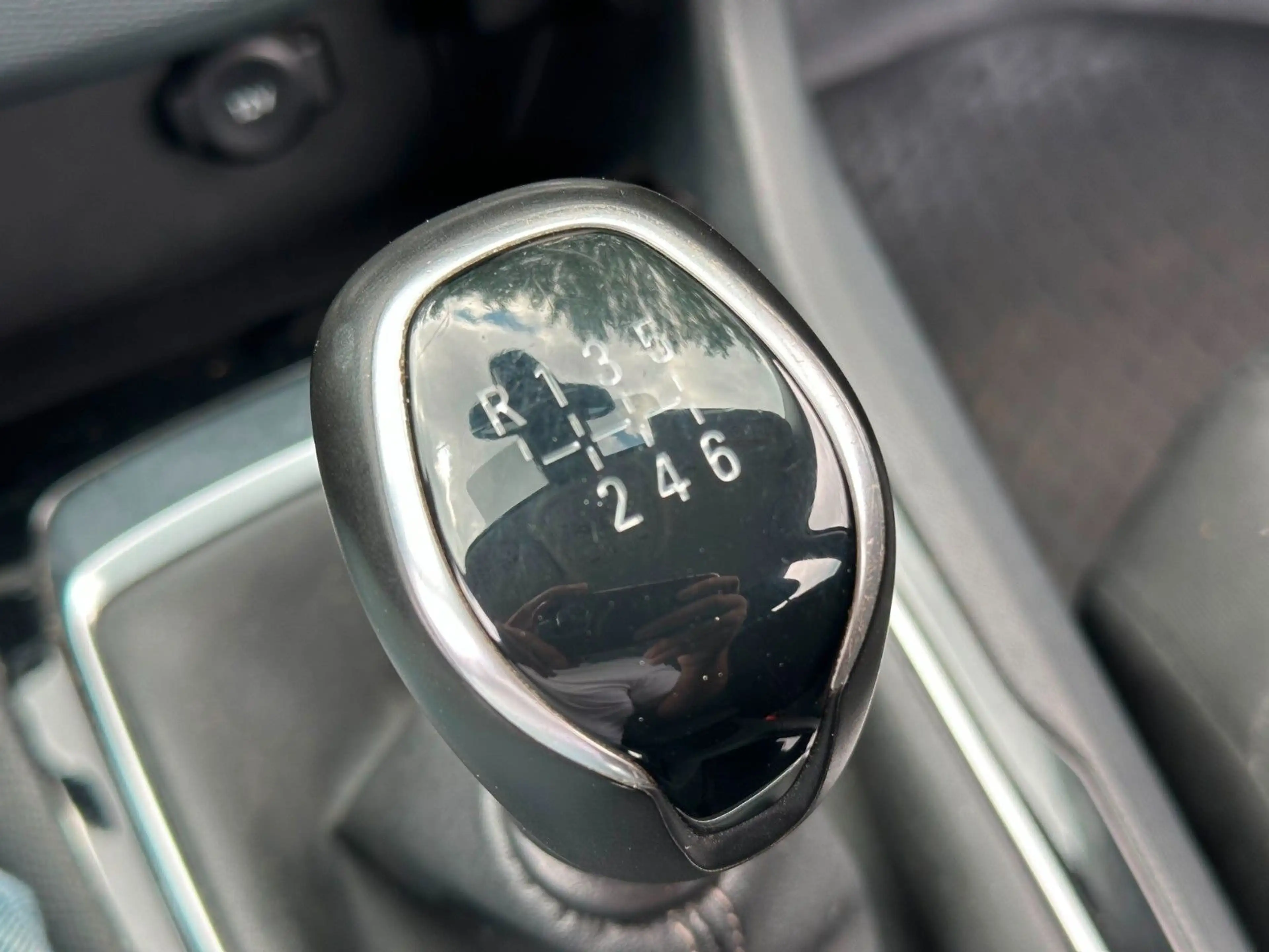 Peugeot 308 308 SW Active Pack NAVI. PDC. KLIMA AUTO. BT — photo 9
