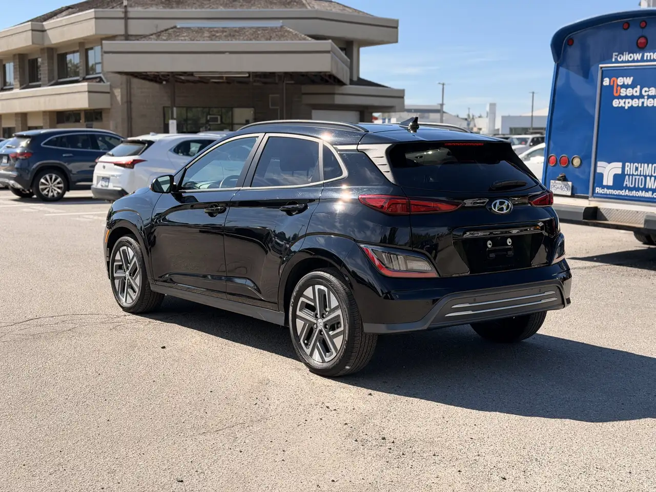 Hyundai KONA снимка Hyundai KONA