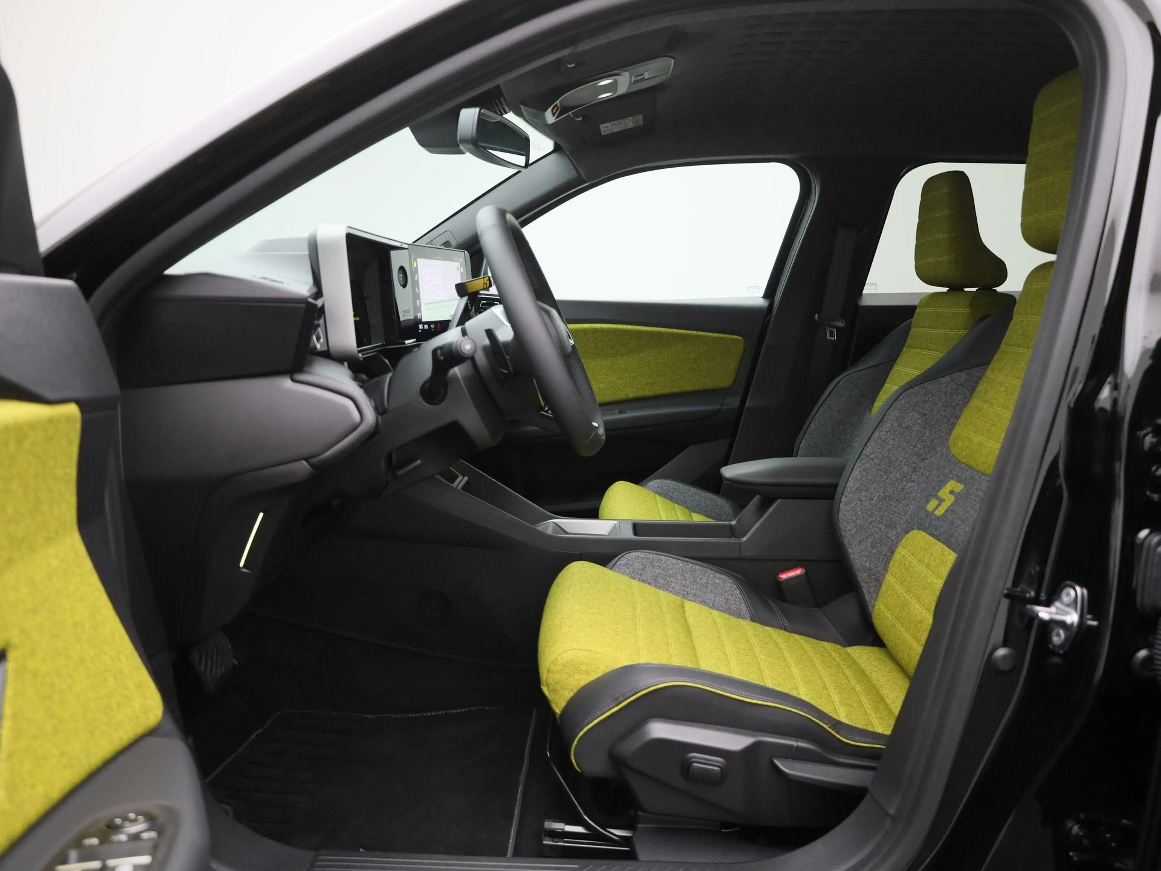Renault R 5 comfort range iconic cinq 52 kWh | Pack Safety & A — photo 10