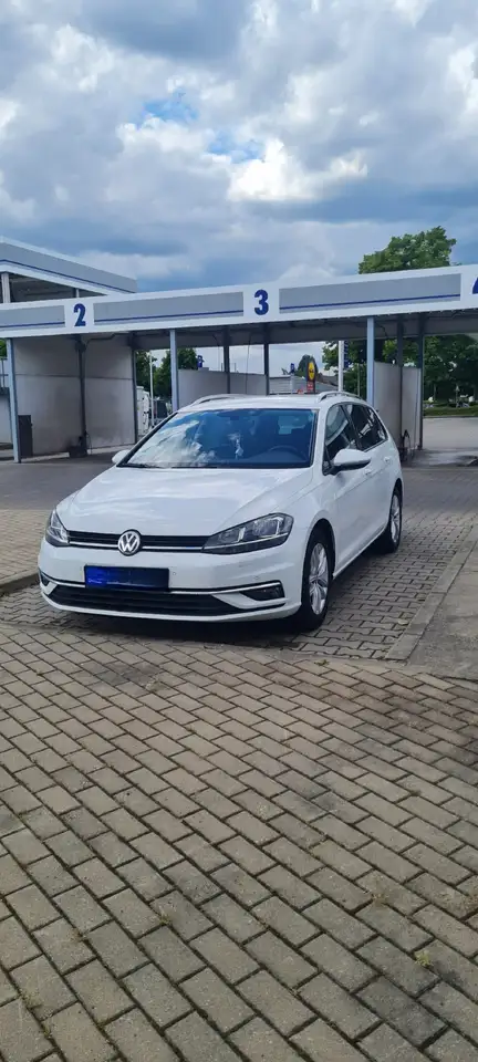 Volkswagen Golf Variant