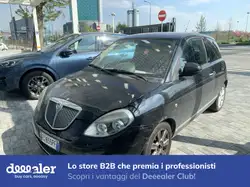lancia ypsilon 183500km
