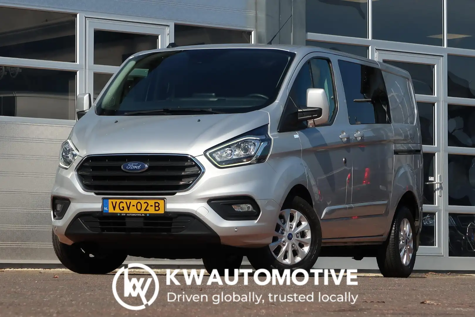 Ford Transit Custom 300 2.0 TDCI L1H1 Limited DC AUT/ LED/ CAMERA/ 2X Plateado - 1