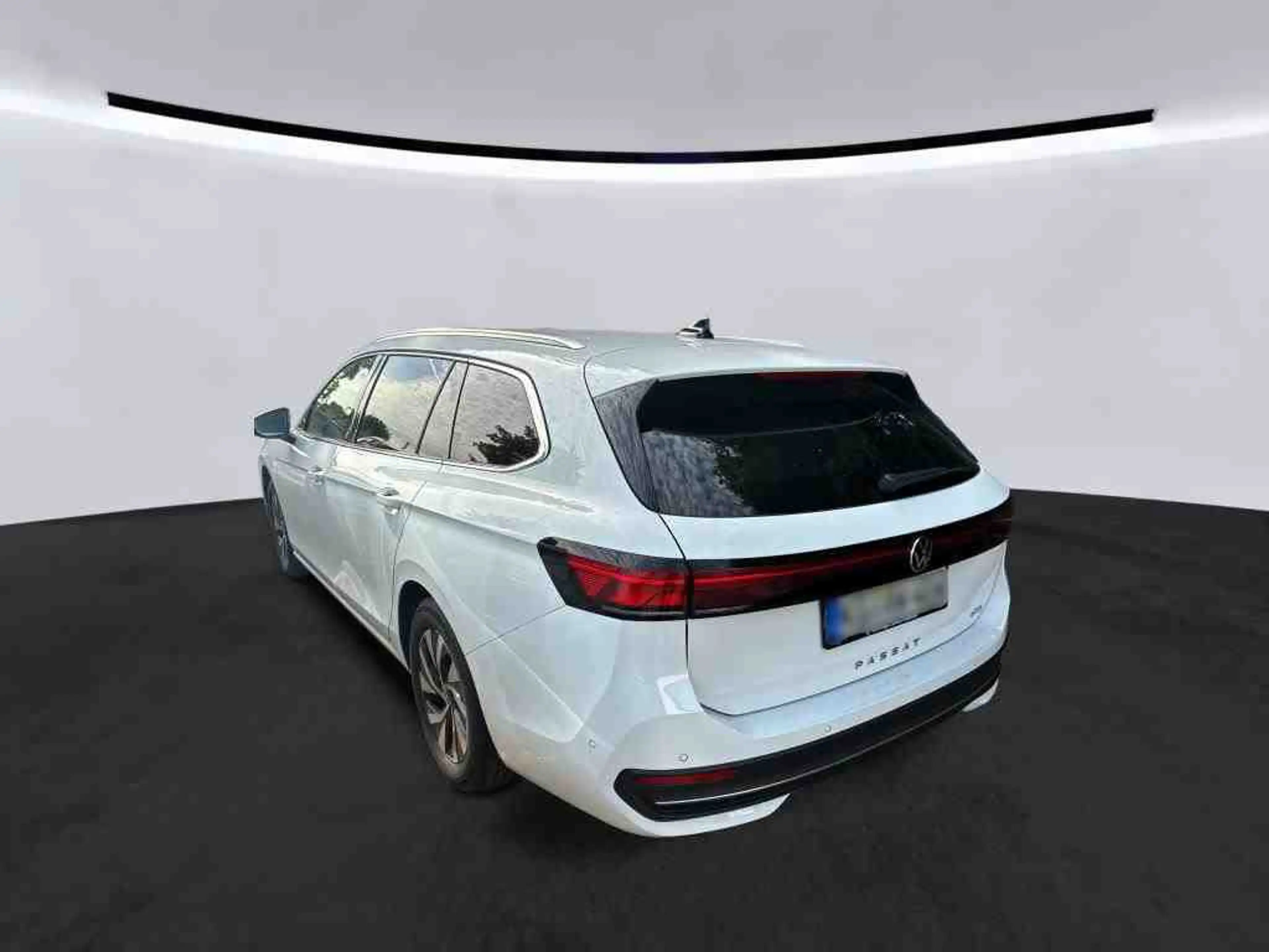 Volkswagen Passat Variant 1.5 eTSI DSG BUSINESS*LED*HUD*AHK — photo 6