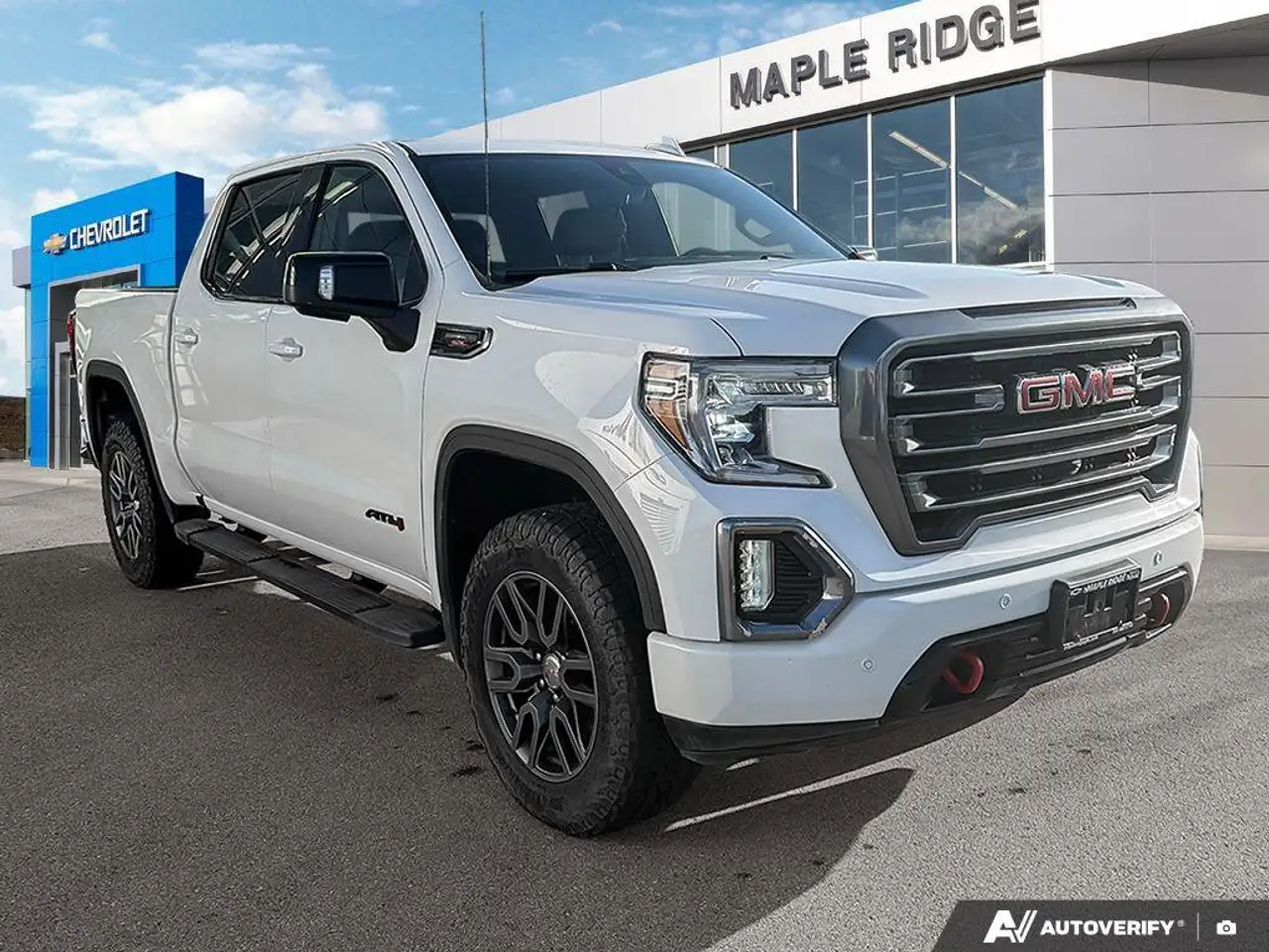 GMC Sierra 1500 снимка GMC Sierra 1500
