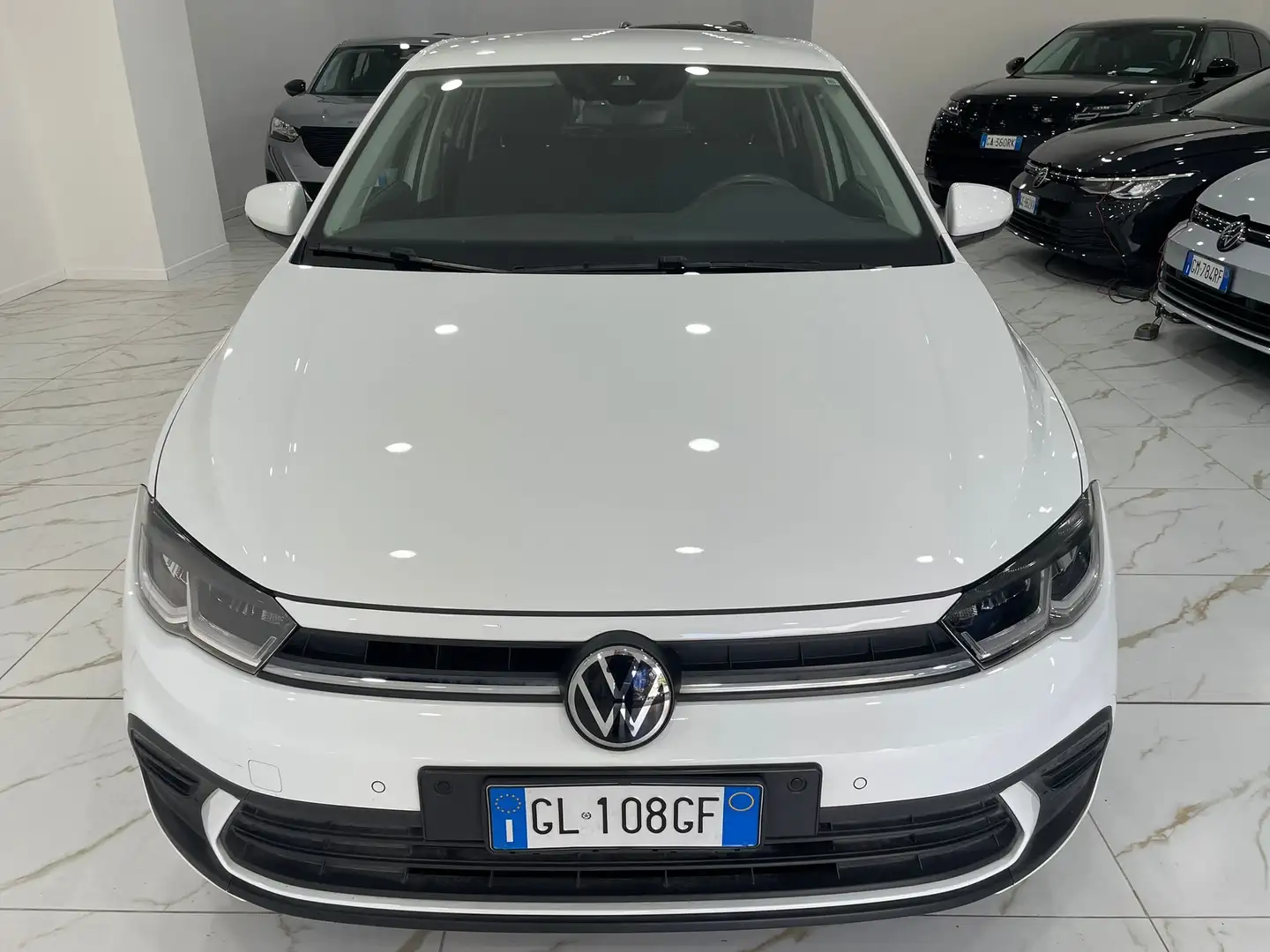 Volkswagen Polo Polo VI 2022 1.0 tsi Life 95cv Blanc - 1