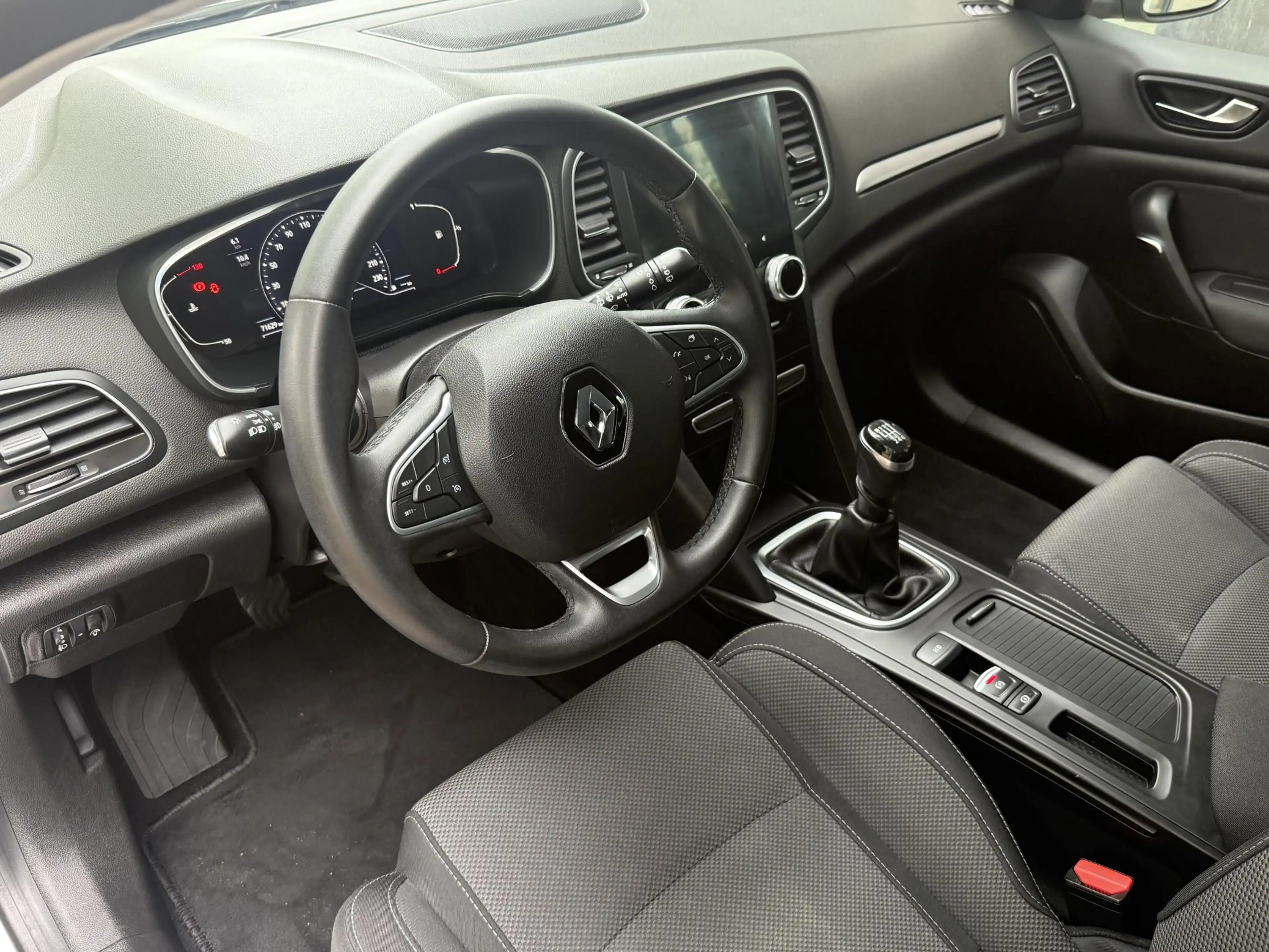 Renault Megane Estate 1.3 TCe 140 | Navigatie | ECC | PDC voor + — photo 11