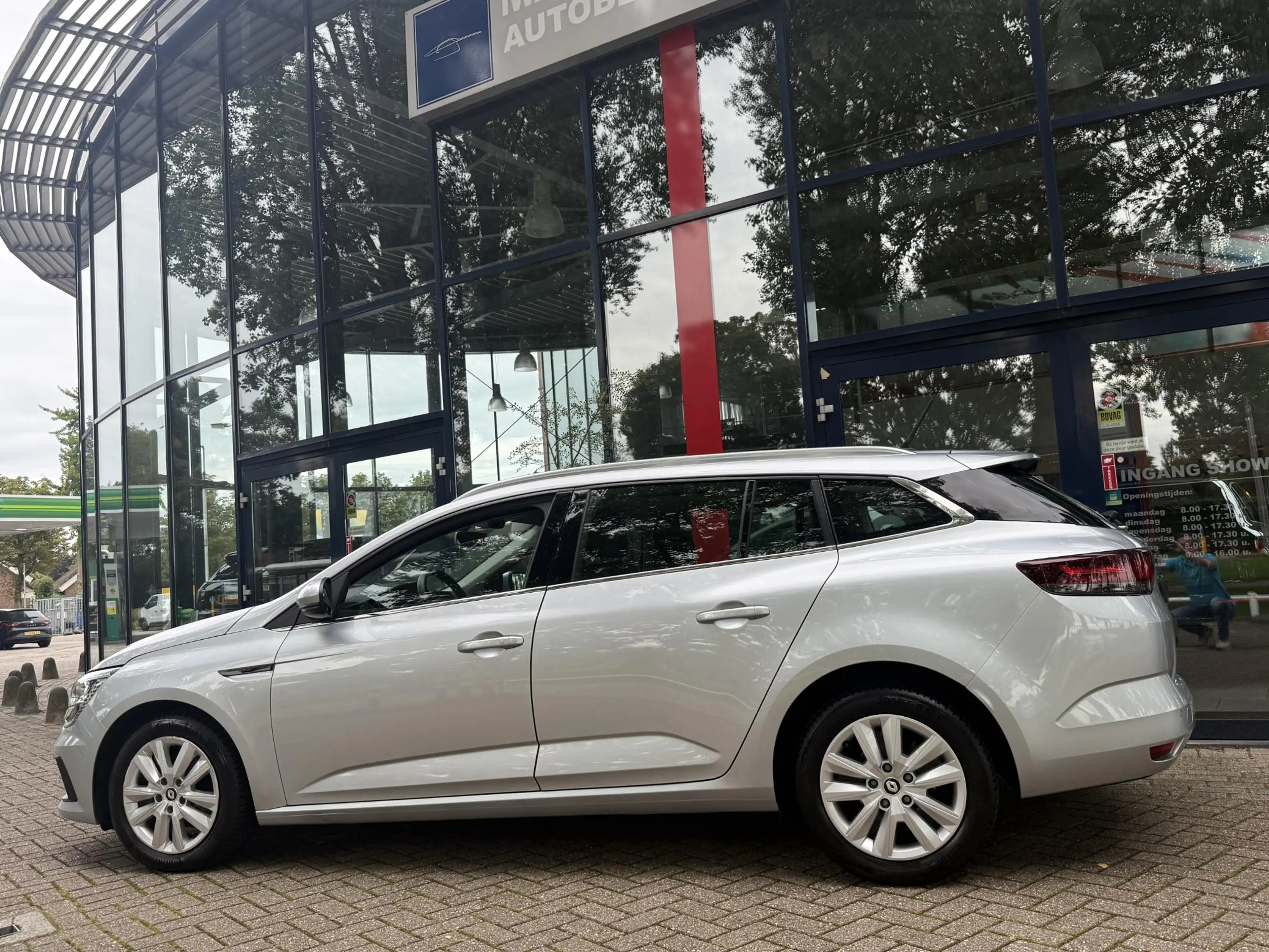Renault Megane Estate 1.3 TCe 140 | Navigatie | ECC | PDC voor + — photo 4