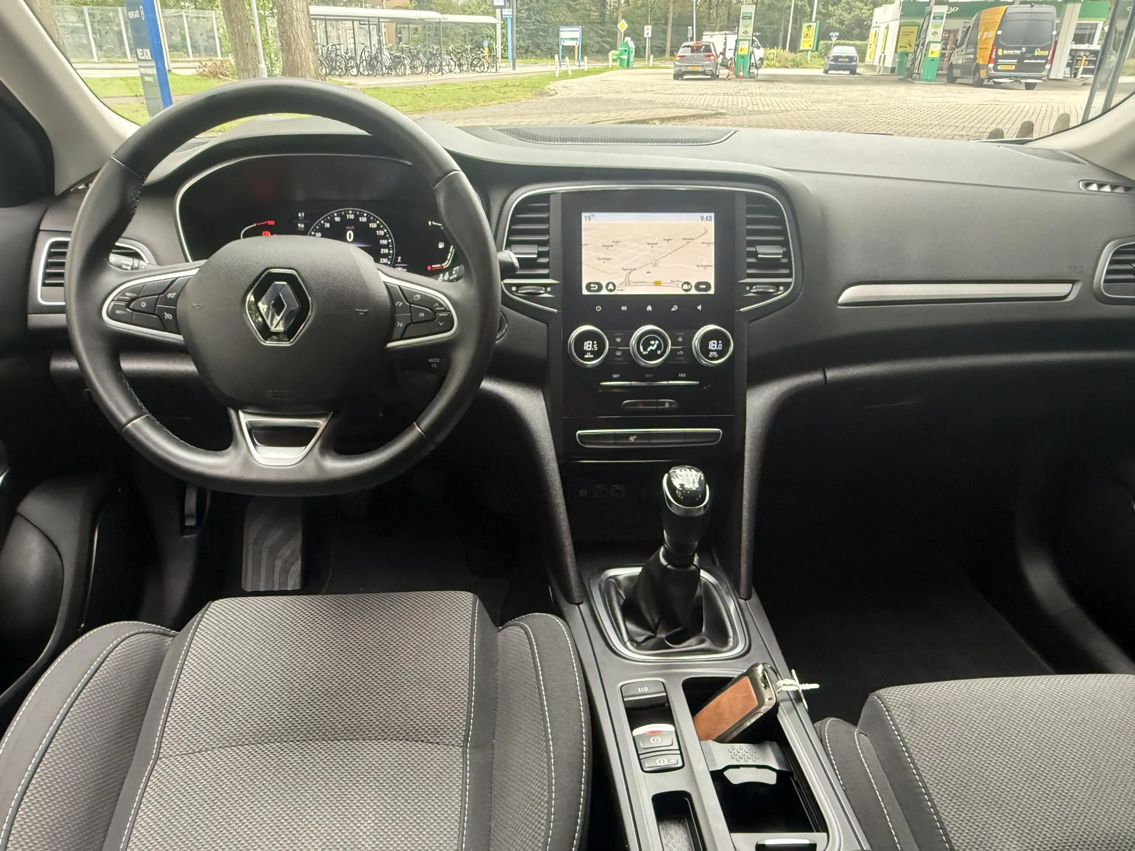 Renault Megane Estate 1.3 TCe 140 | Navigatie | ECC | PDC voor + — photo 28