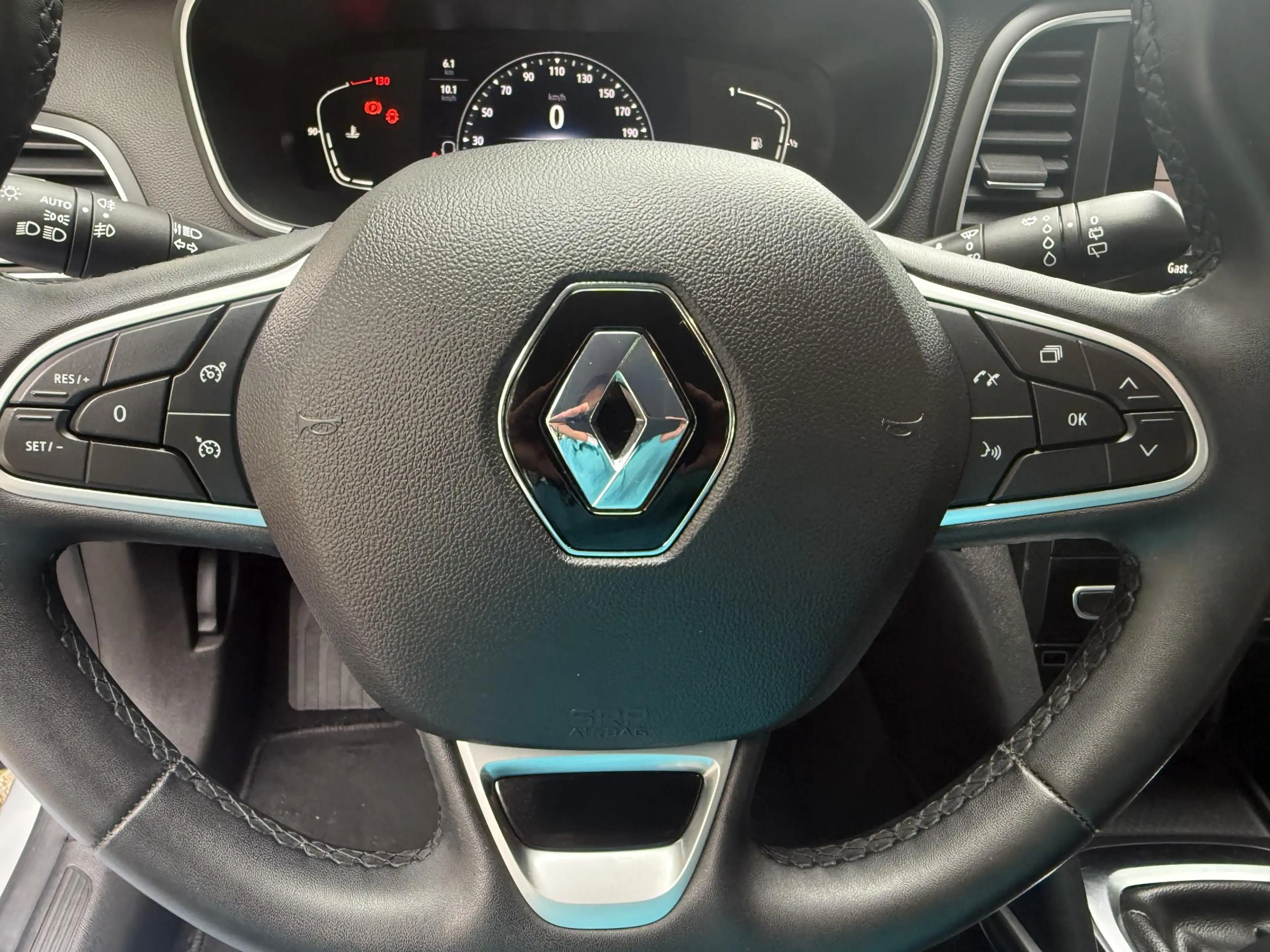 Renault Megane Estate 1.3 TCe 140 | Navigatie | ECC | PDC voor + — photo 16