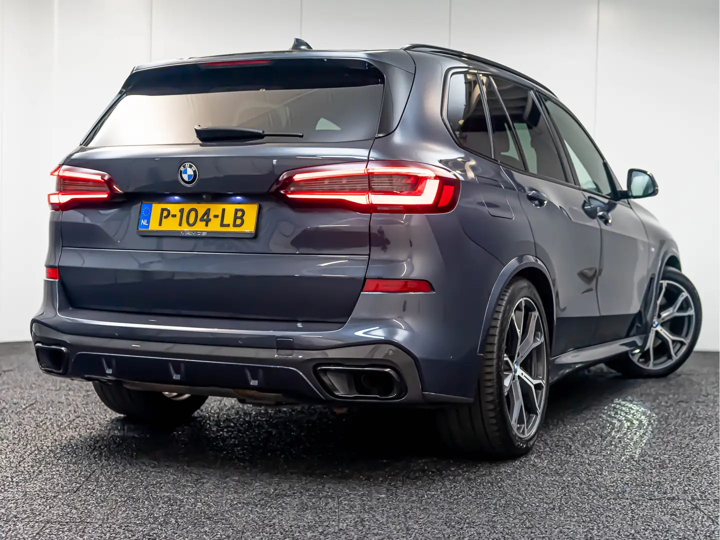 BMW X5 xDrive45e High Executive | M-Sport | Luchtvering | Gris - 2