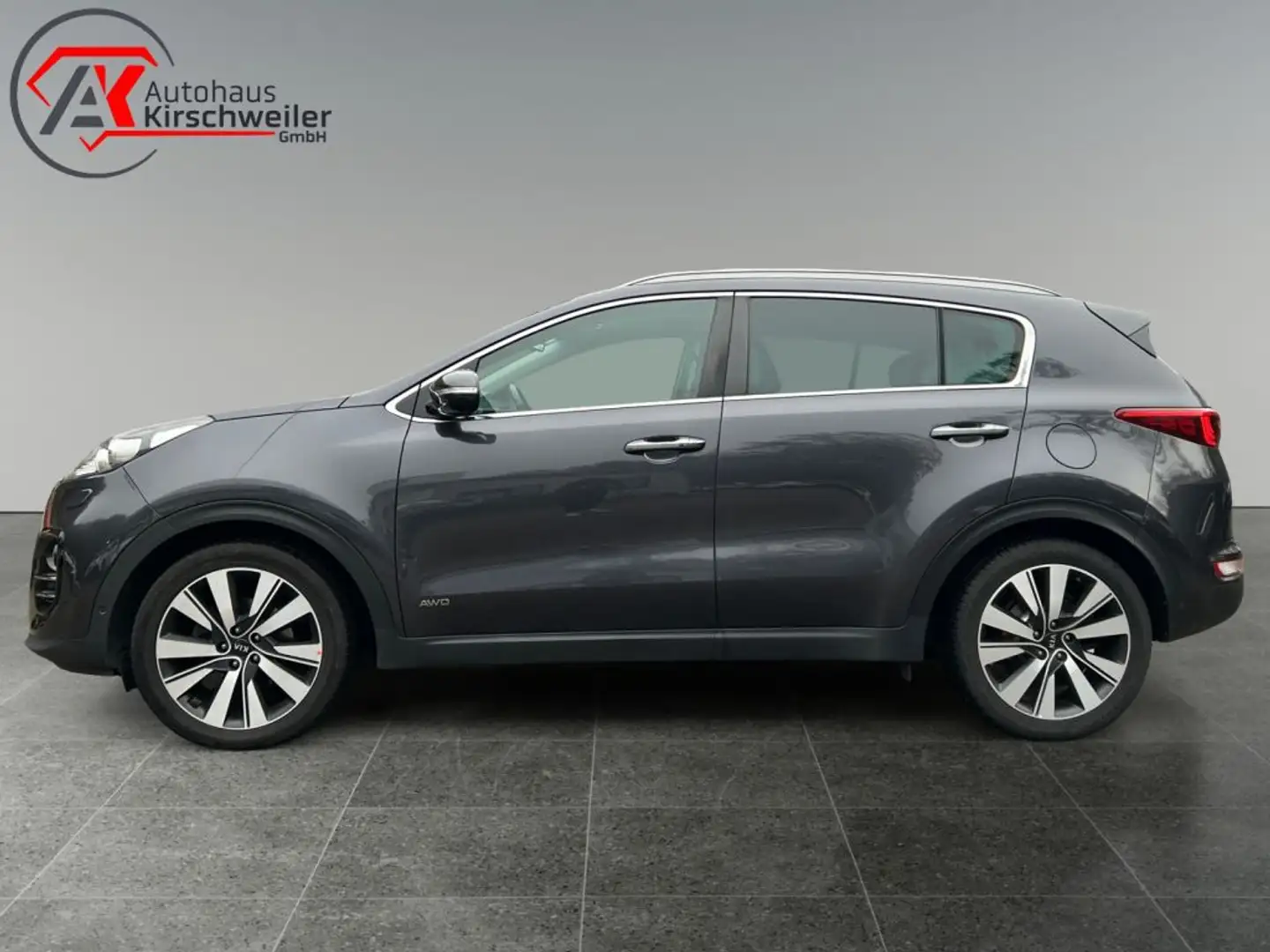 Kia Sportage 2,0 CRDI AWD Aut. Spirit Gri - 2