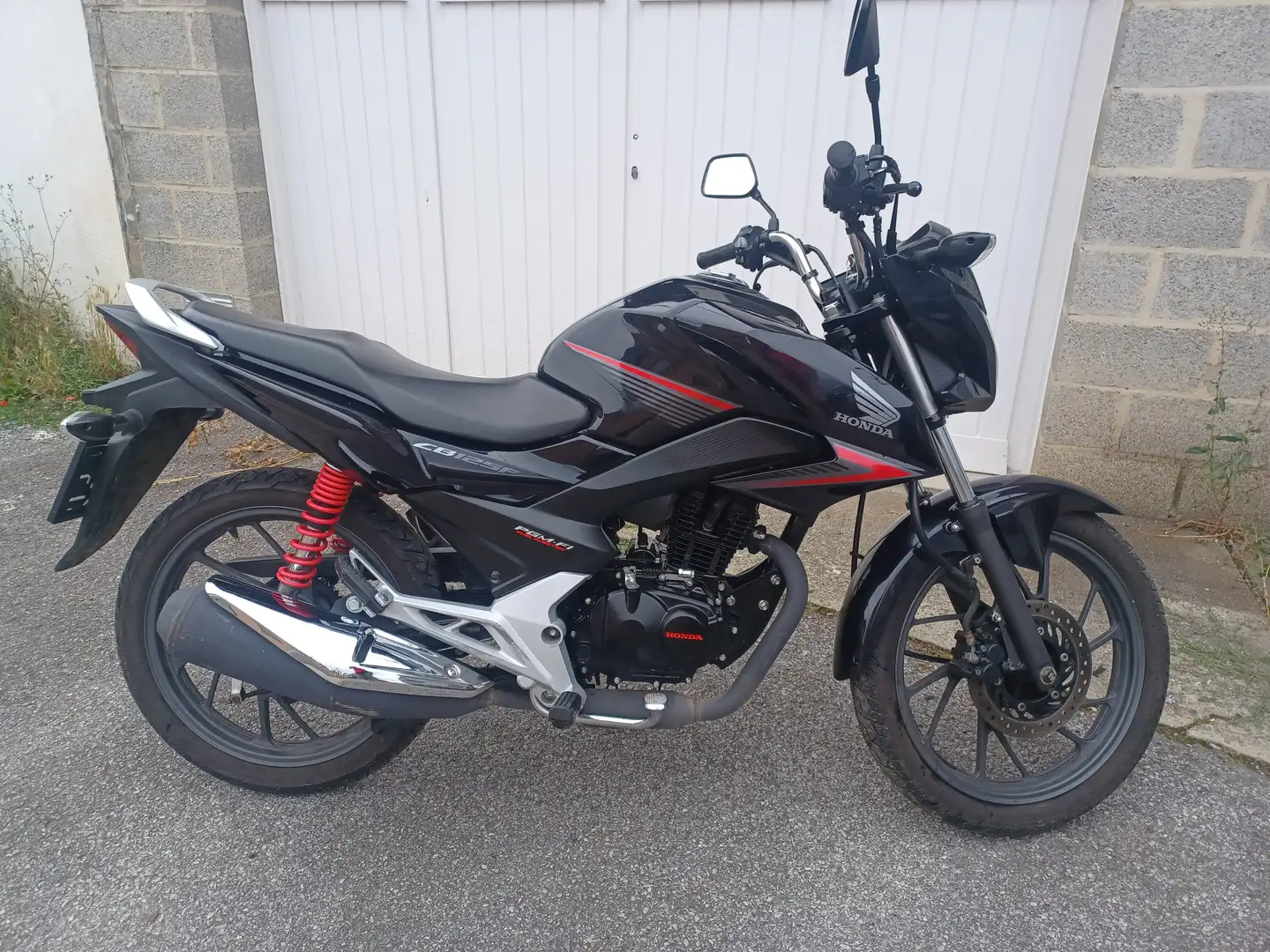 Honda CBF 125 Noir - 1