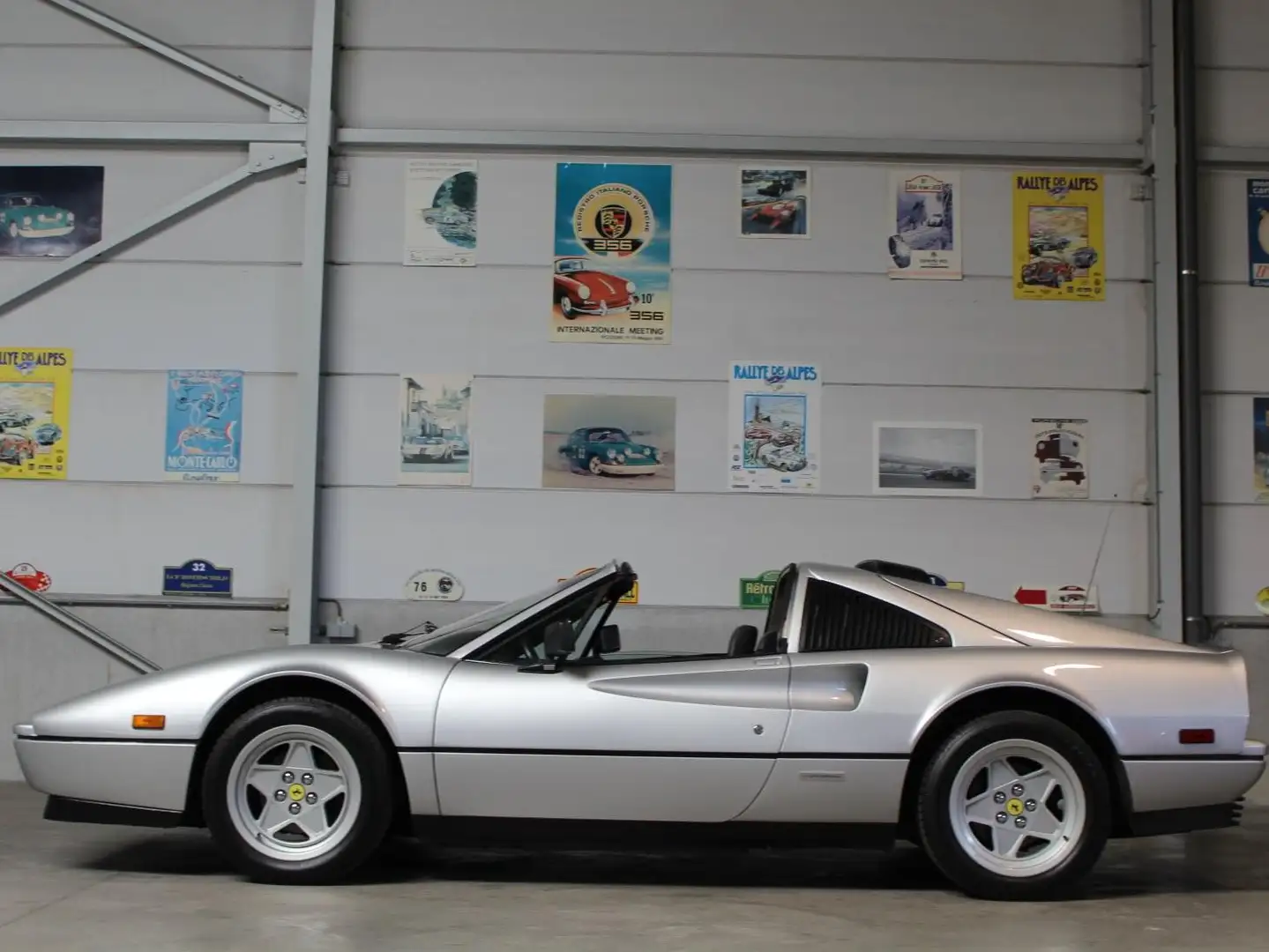 Ferrari 328 GTS Argent - 2