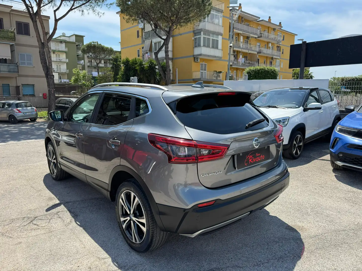 Nissan Qashqai Qashqai 1.5 dci N-Connecta 110cv Grigio - 2