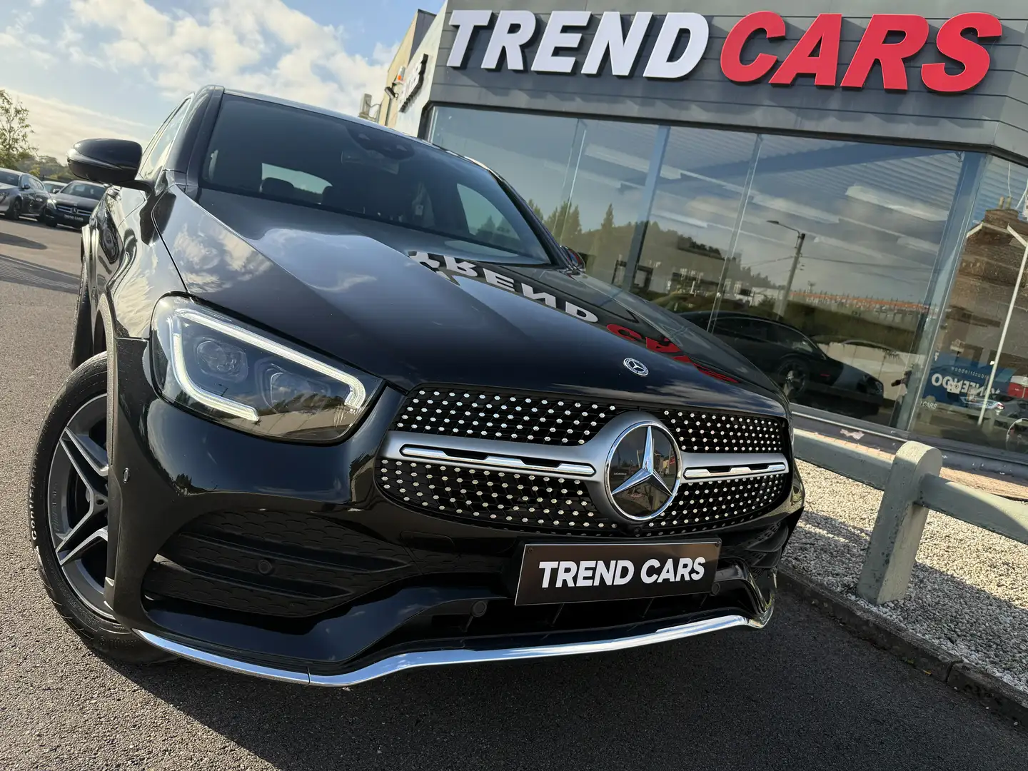 Mercedes-Benz GLC 200 d COUPE 9G-TRONIC PACK AMG CUIR LED AMBI MULTIBEAM Noir - 1