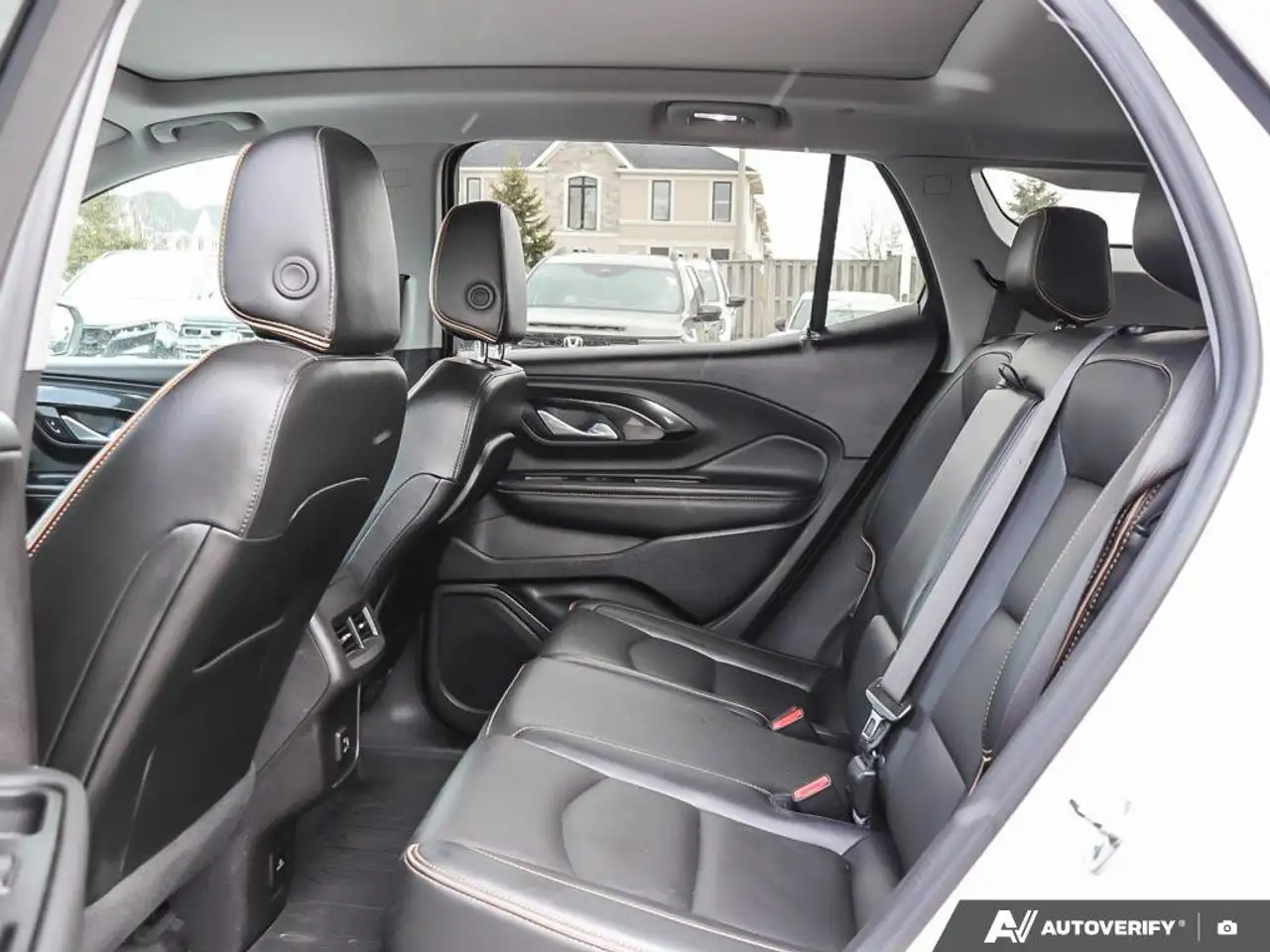GMC Terrain photo GMC Terrain