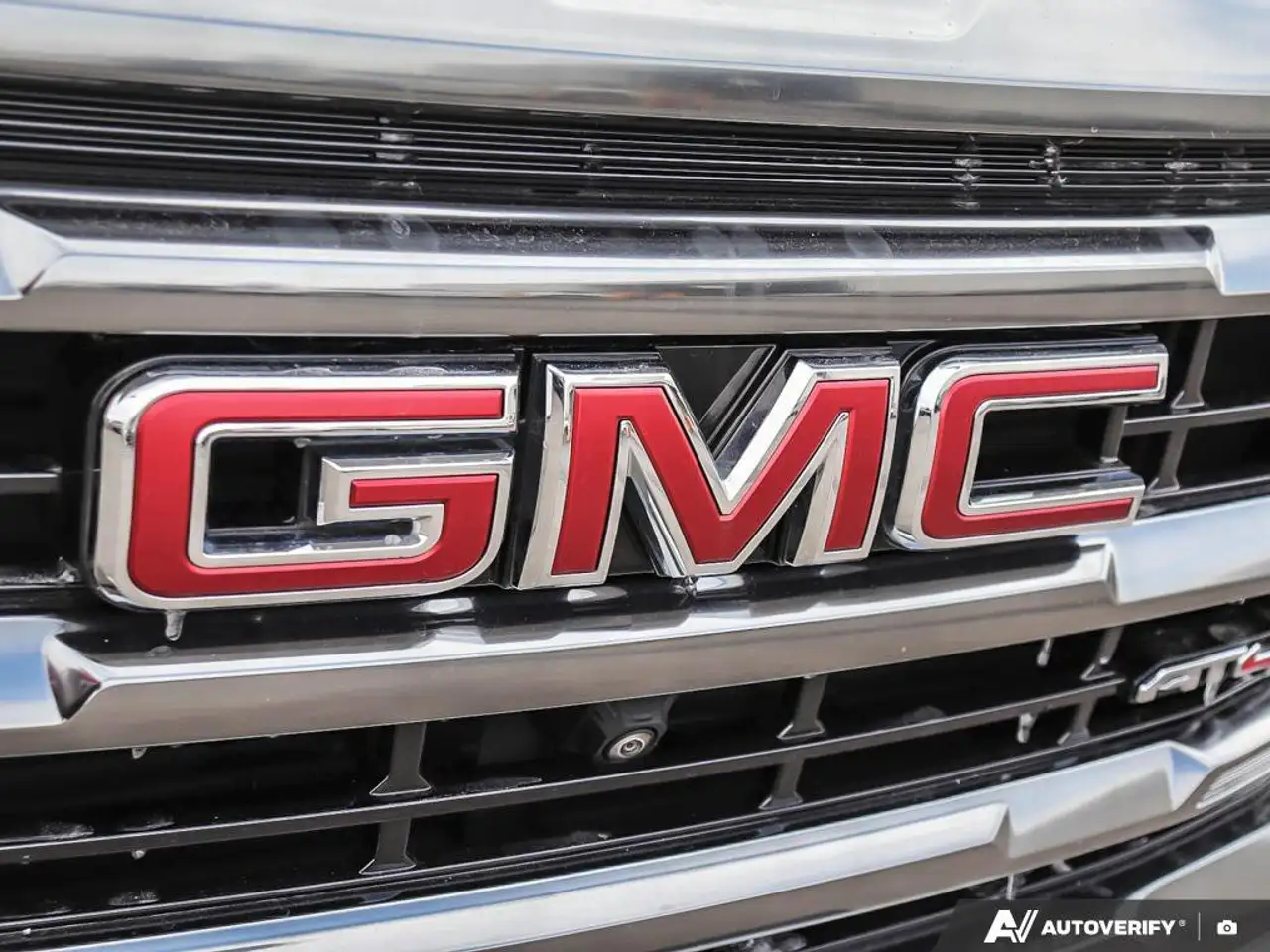 GMC Terrain photo GMC Terrain