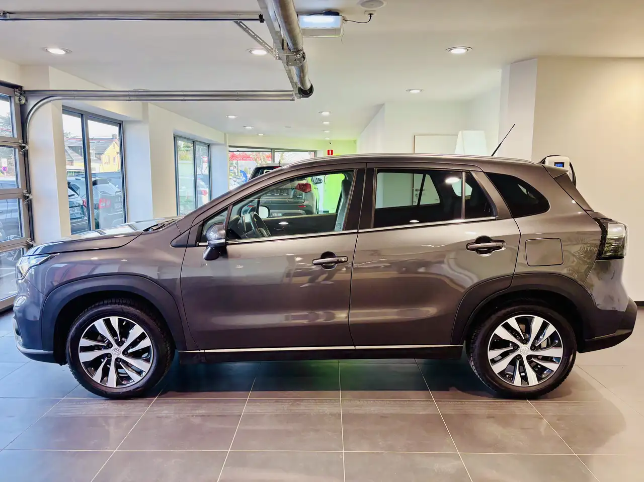 Suzuki SX4 S-Cross 2024 — фото 6