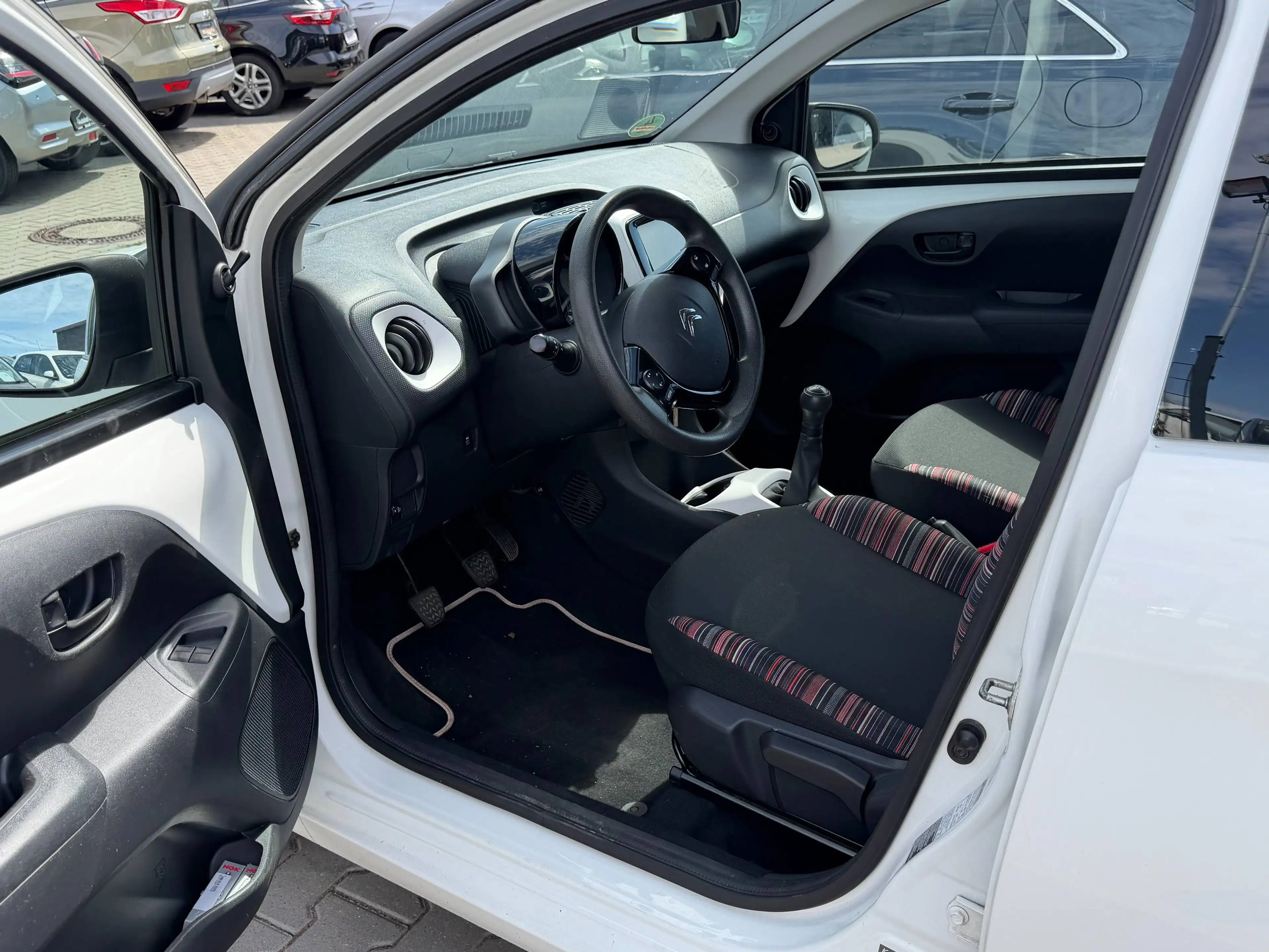 Citroen C1 C1 Edition/Kamera/Tempomat/Falldach/TÜV NEU/ZV — photo 9