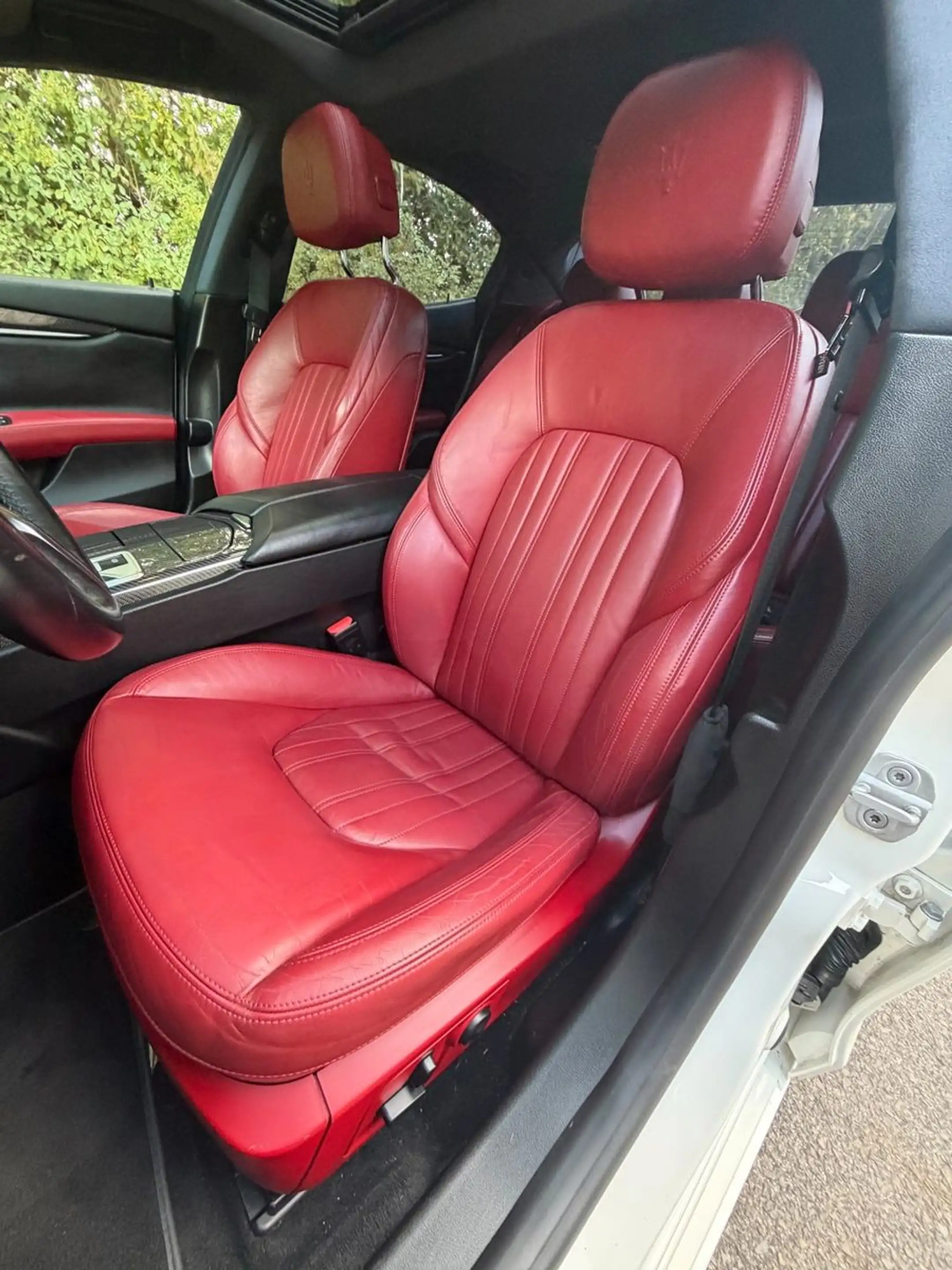 Maserati Ghibli Diesel — photo 14