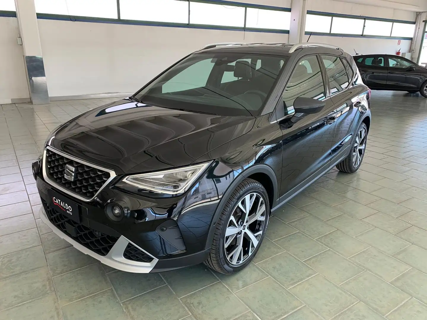 SEAT Arona Arona 2022 1.0 ecotsi Xperience 115cv Nero - 1