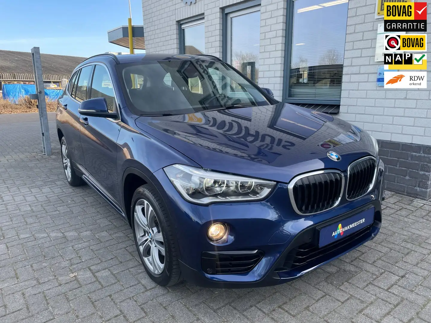 BMW X1 SDrive18i / Automaat / Climate Controle / Cruise c Azul - 1