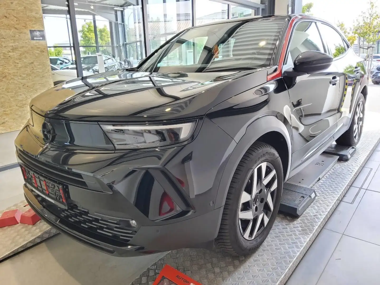 Opel Mokka B 1.2 T[Euro6d] S/S AT8 GS Zwart - 1