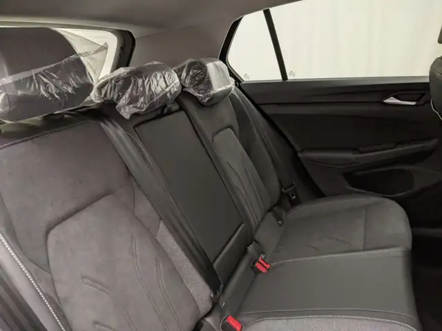 Volkswagen Golf view 8