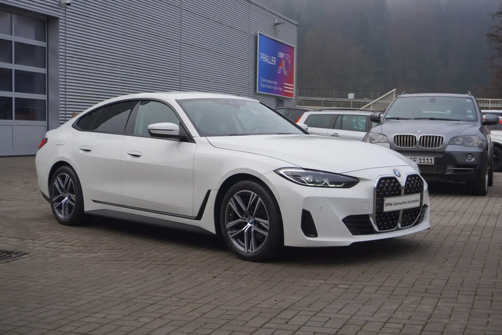 BMW 420 d xDrive Gran Coupé AHK ACC HarmanKardon Kamera Dr Weiß - 1
