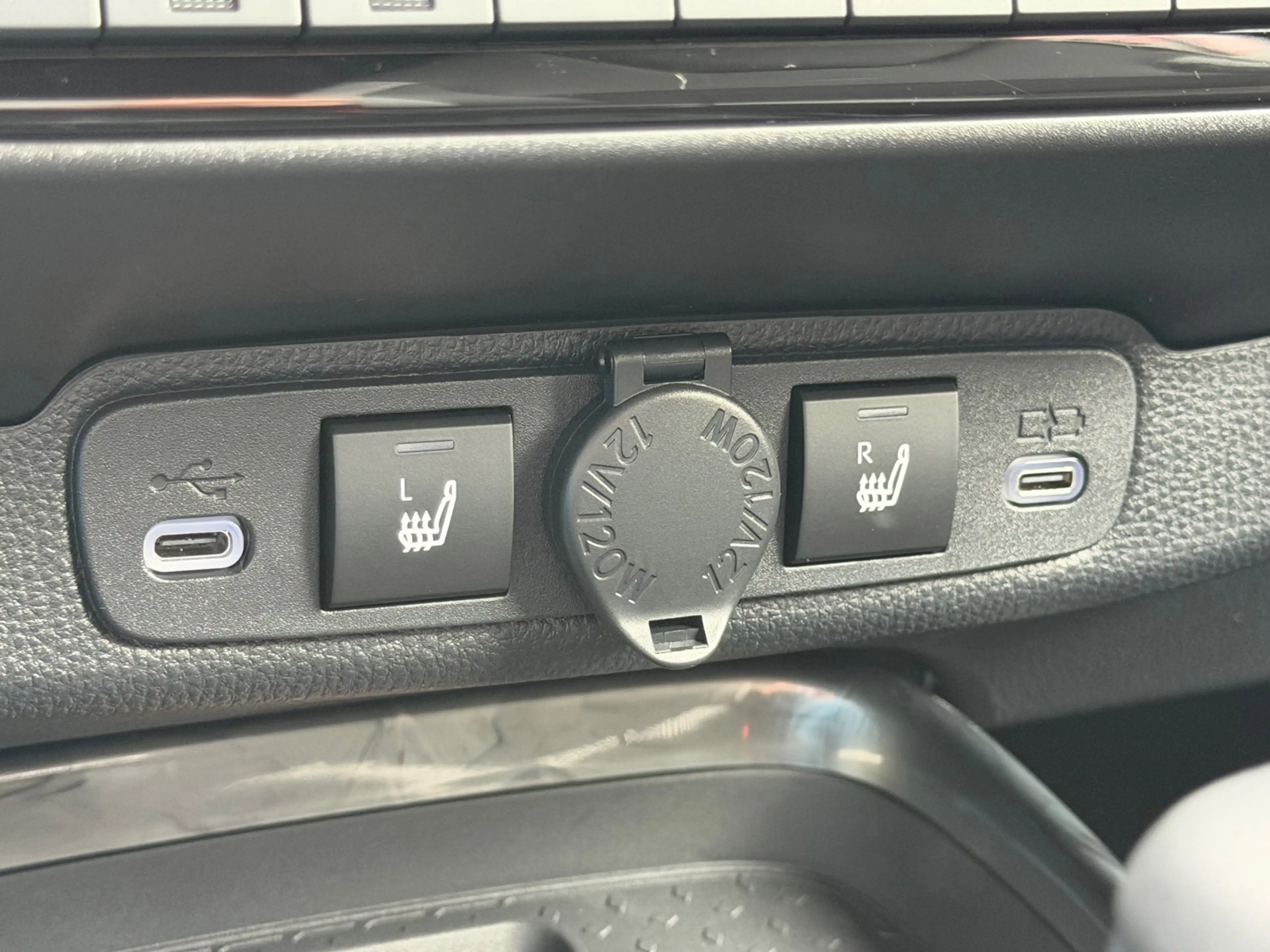 Toyota Aygo X Hybrid 115 GR Sport, Nieuw en direct leverbaar! — photo 37