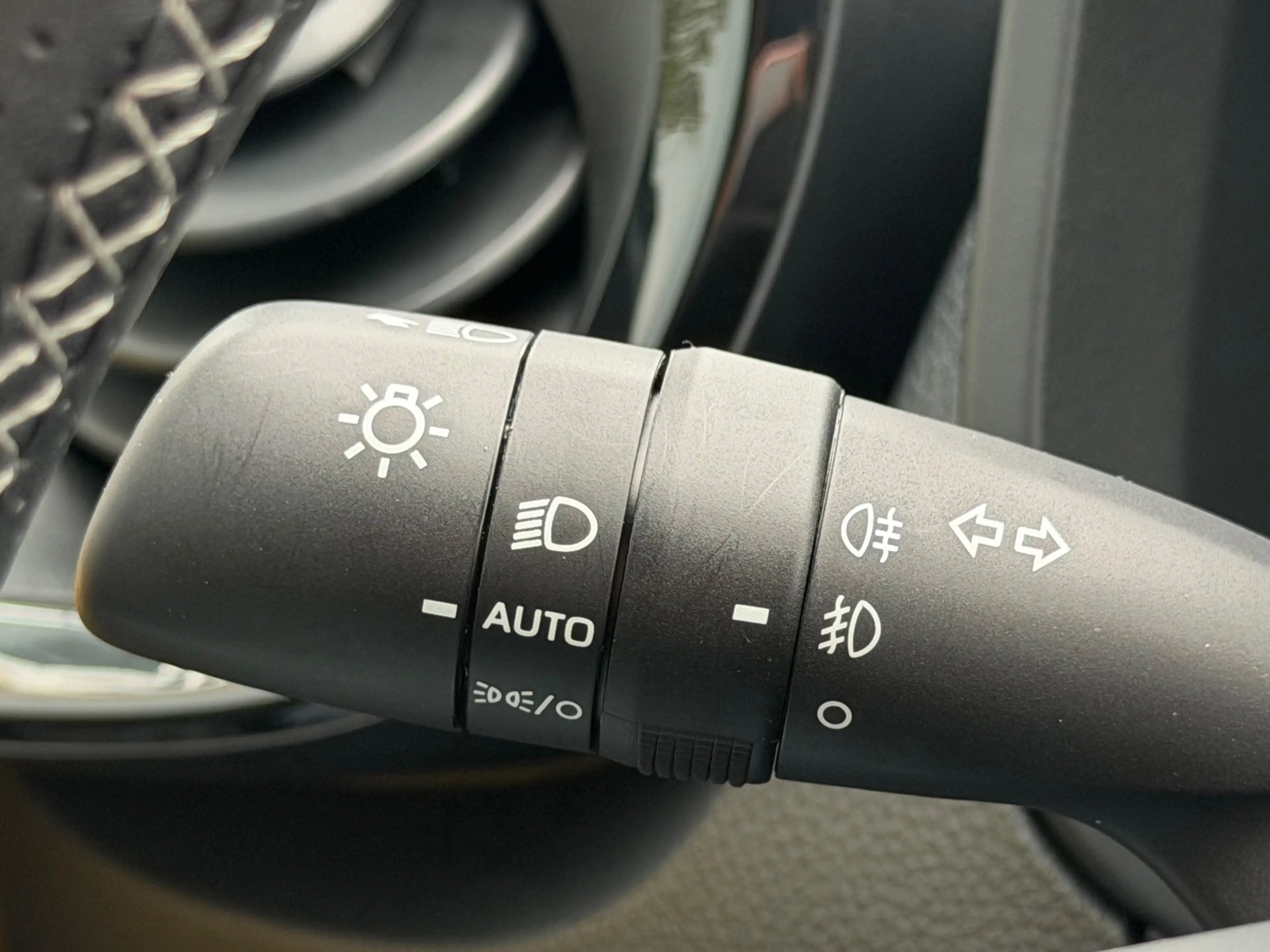 Toyota Aygo X Hybrid 115 GR Sport, Nieuw en direct leverbaar! — photo 41
