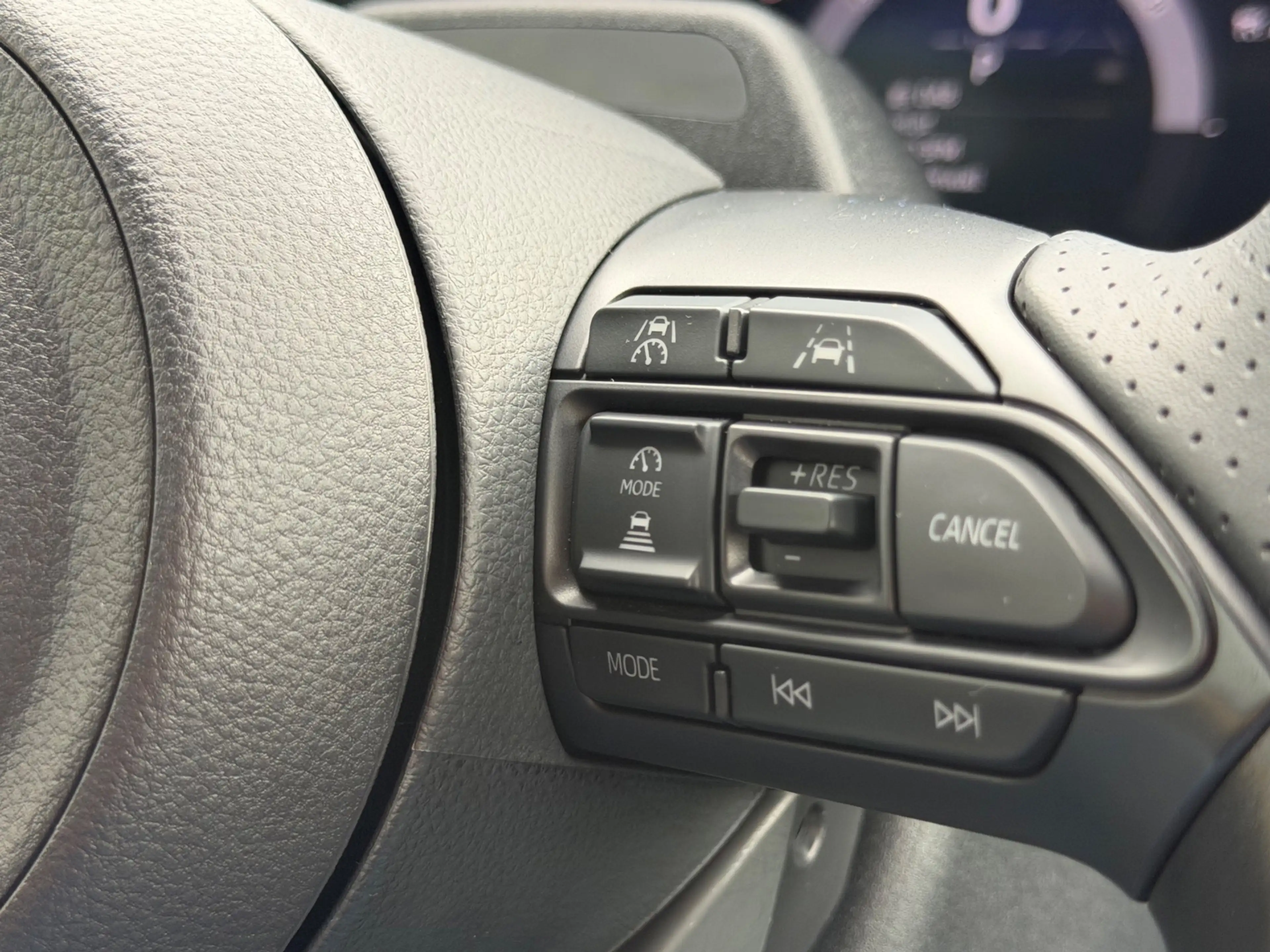 Toyota Aygo X Hybrid 115 GR Sport, Nieuw en direct leverbaar! — photo 43