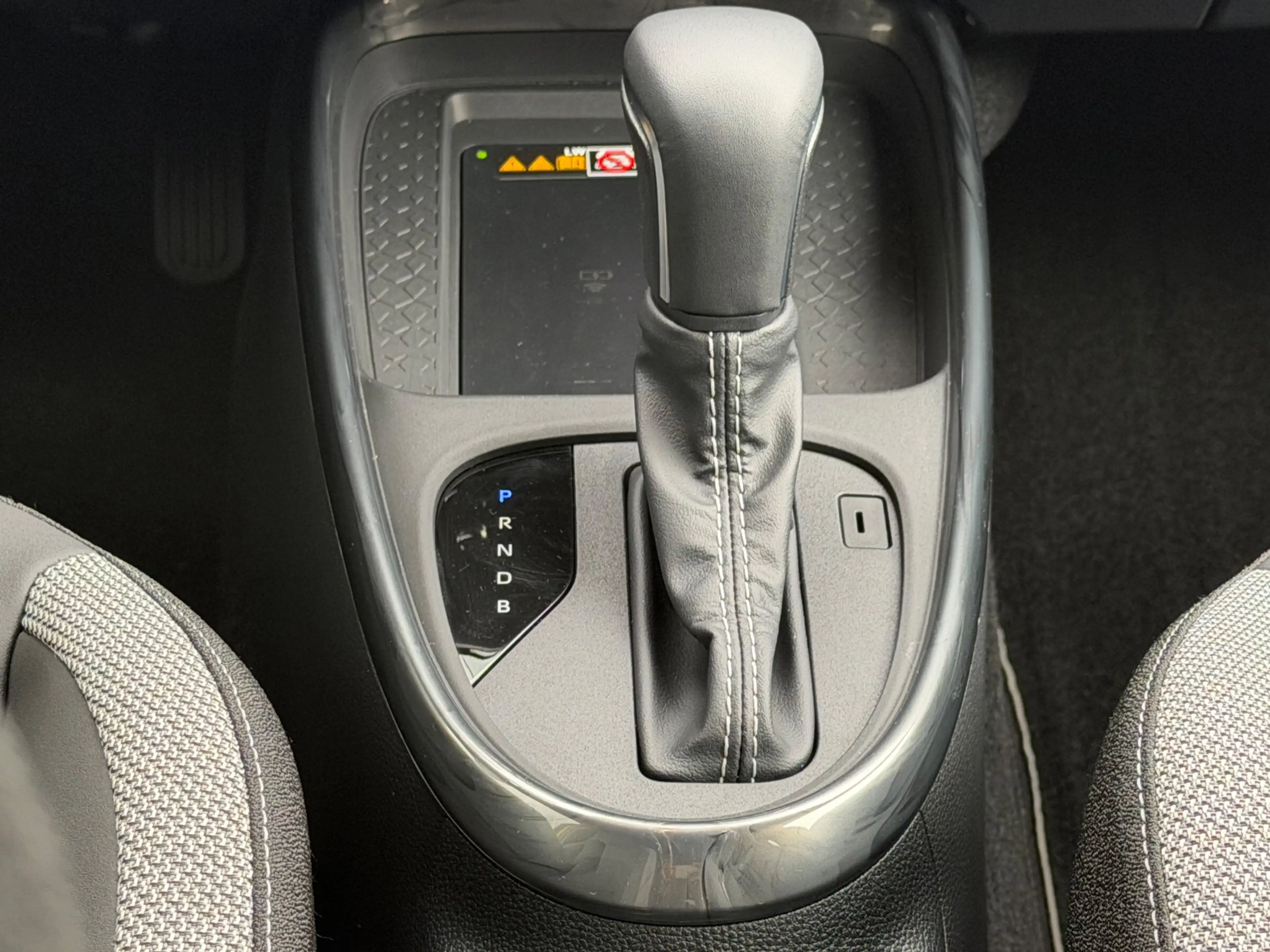 Toyota Aygo X Hybrid 115 GR Sport, Nieuw en direct leverbaar! — photo 21