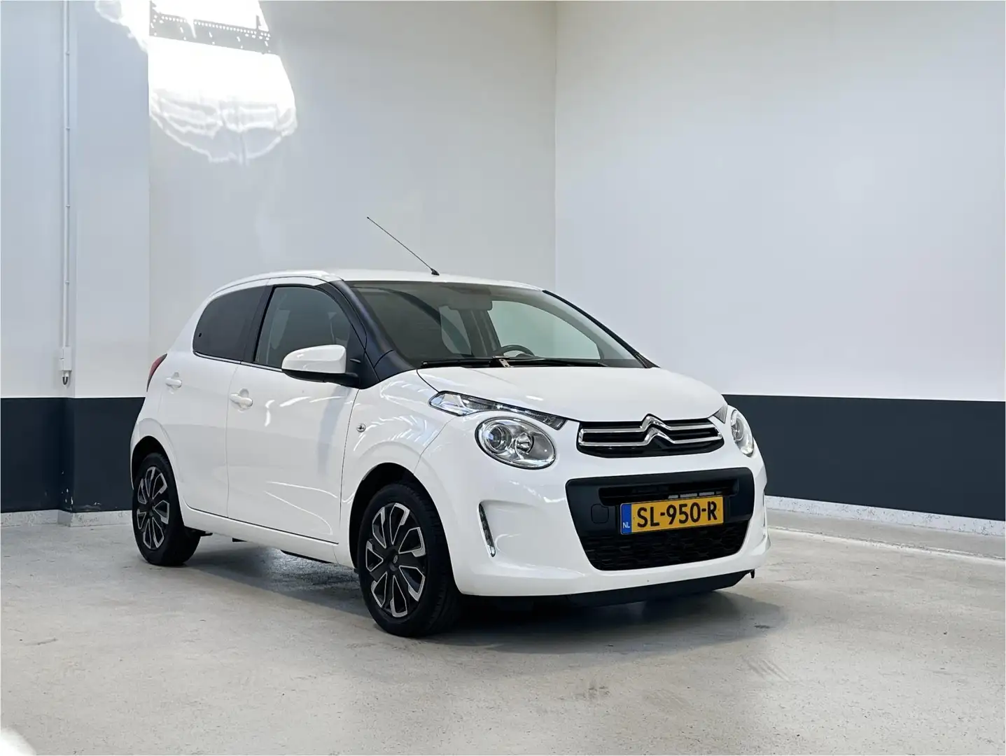 Citroen C1 1.0 e-VTi Feel |NL | Unieke km stand| Airco | C.V. Wit - 1