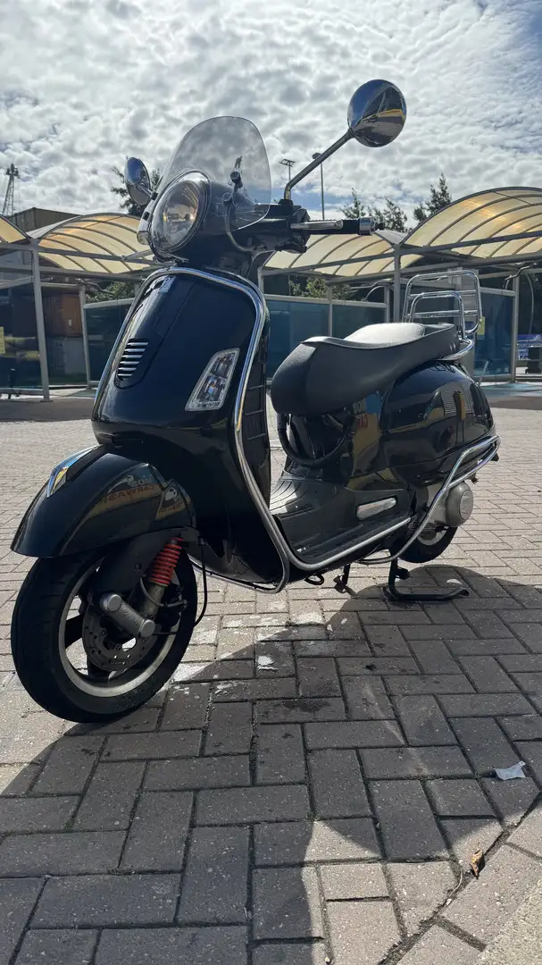 Piaggio GTS 300 i.e. Super - 2