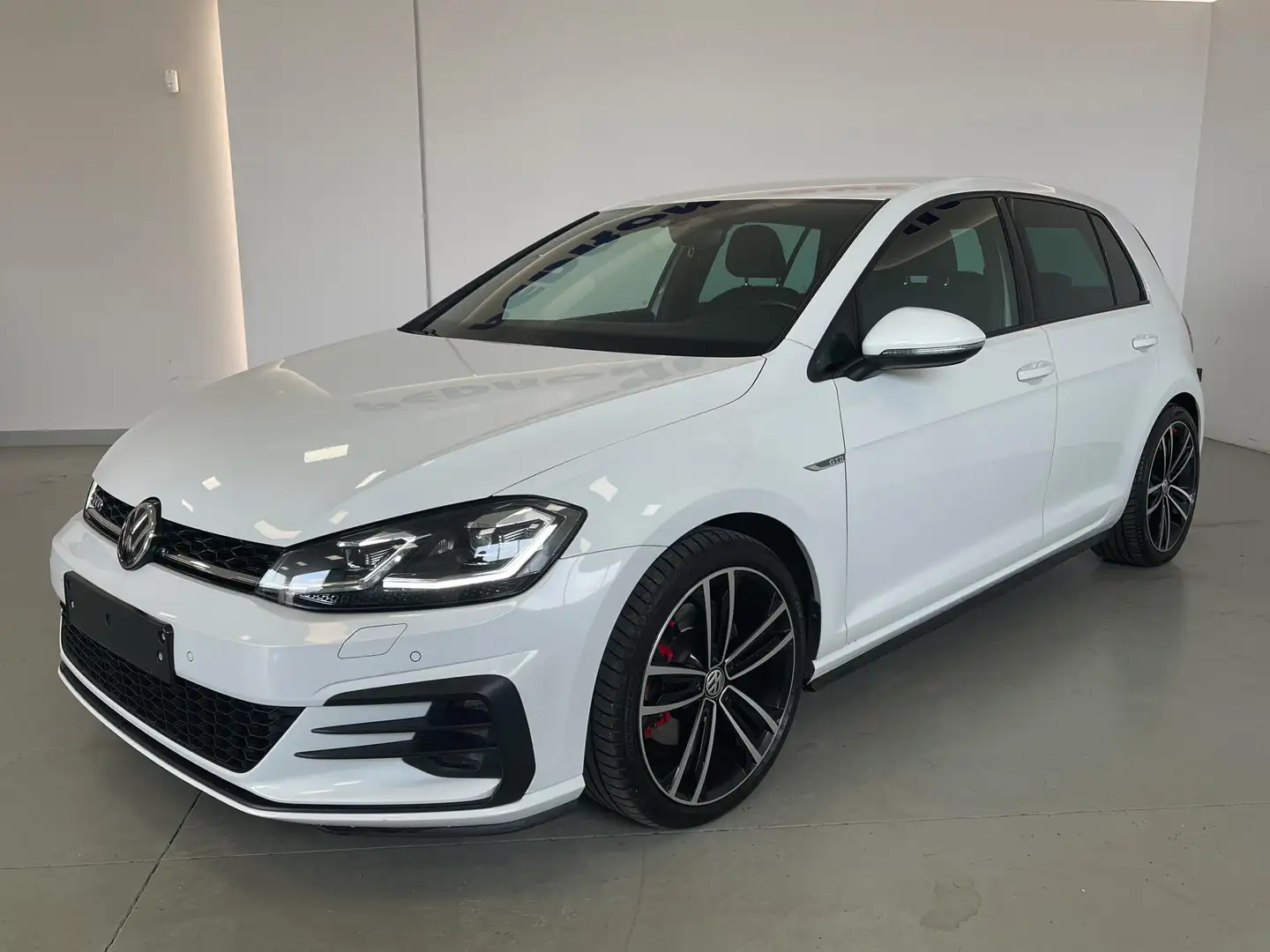 Volkswagen Golf GTD Golf 7.5 5P 2.0 TDI 184CV DSG-7M Weiß - 2