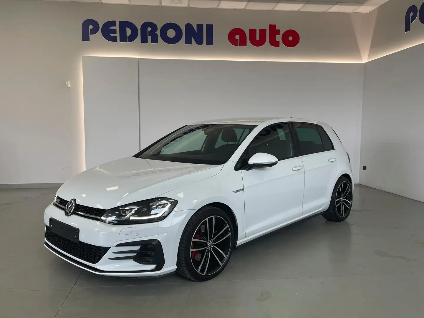 Volkswagen Golf GTD Golf 7.5 5P 2.0 TDI 184CV DSG-7M Weiß - 1