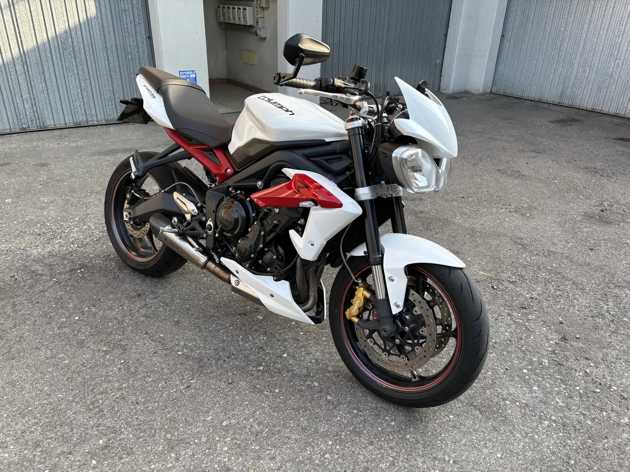 Triumph Street Triple R