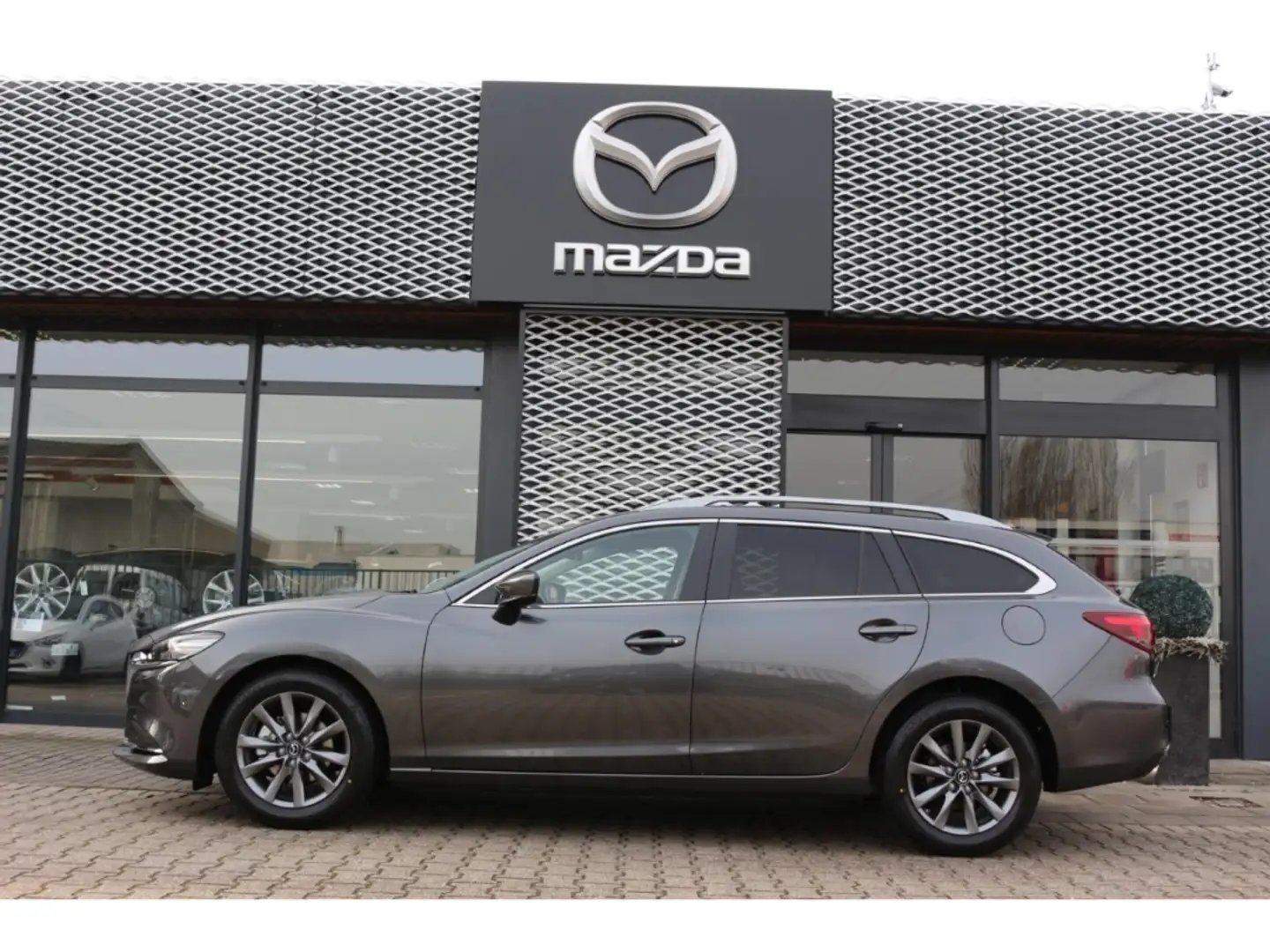 Mazda 6 SKY-G EXCLUSIVE-LINE+360CAM+BOSE+LED Grau - 2