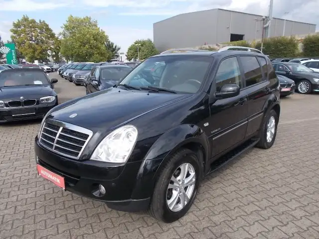 SsangYong Rexton 270 Quarz, 4WD, AHK, Navi, Allwetter, 1. Hd.