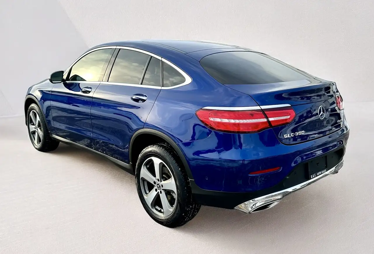 Mercedes-Benz GLC снимка Mercedes-Benz GLC