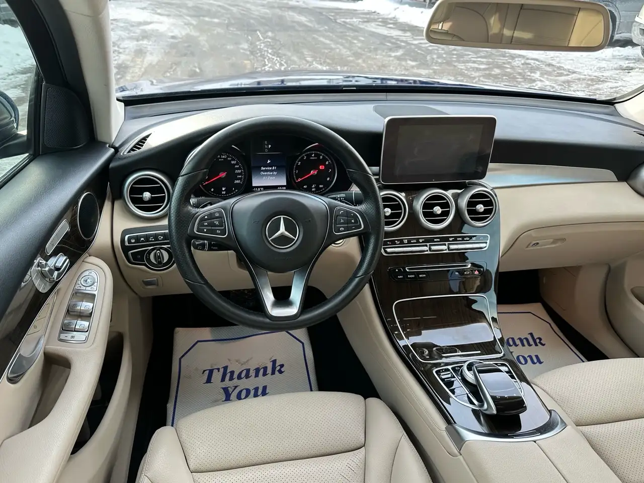 Mercedes-Benz GLC снимка Mercedes-Benz GLC