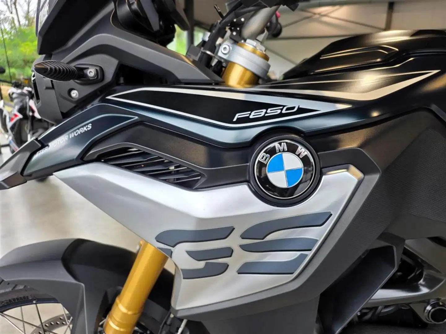 BMW F 850 GS 0 Vert - 2