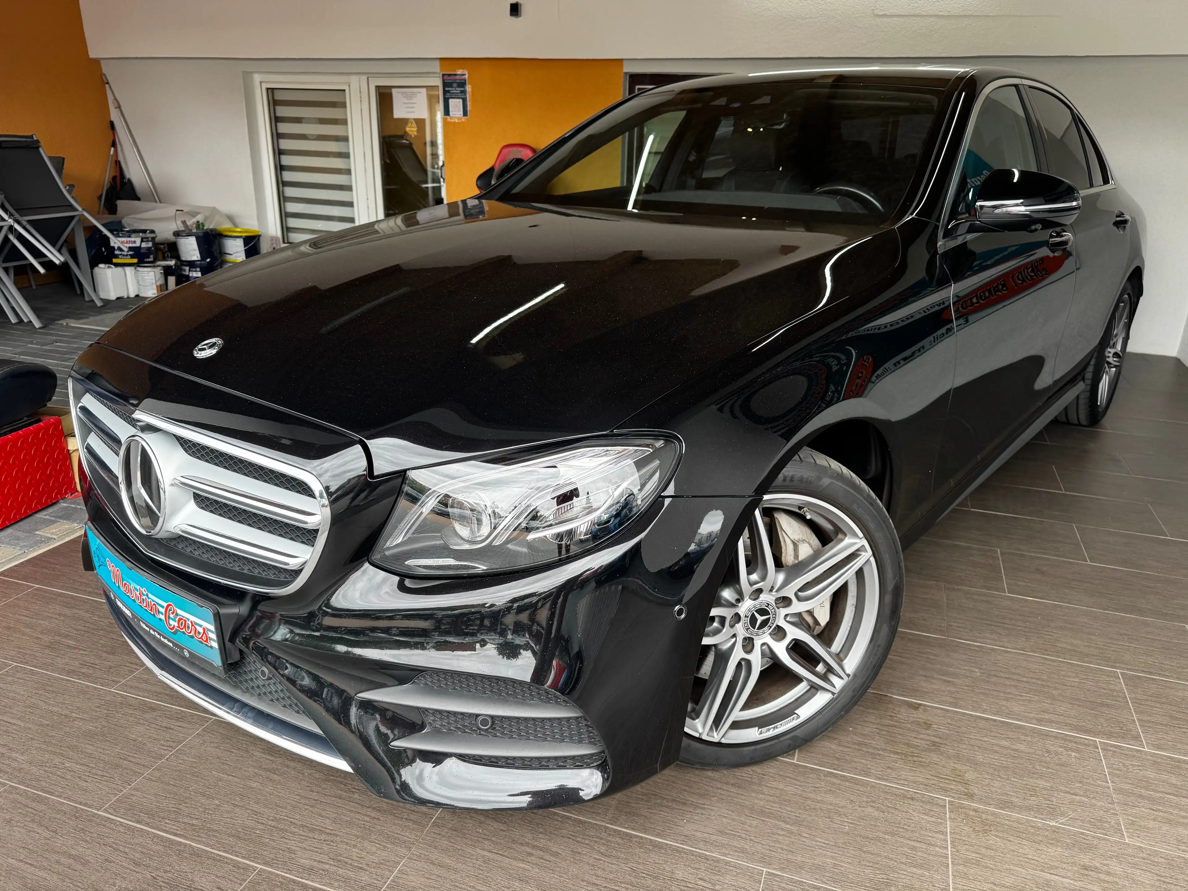 Mercedes-Benz E 400 Distronic 2.Hand Spurhalteasisst Schiebedach Sitzheizung AMG Felgen