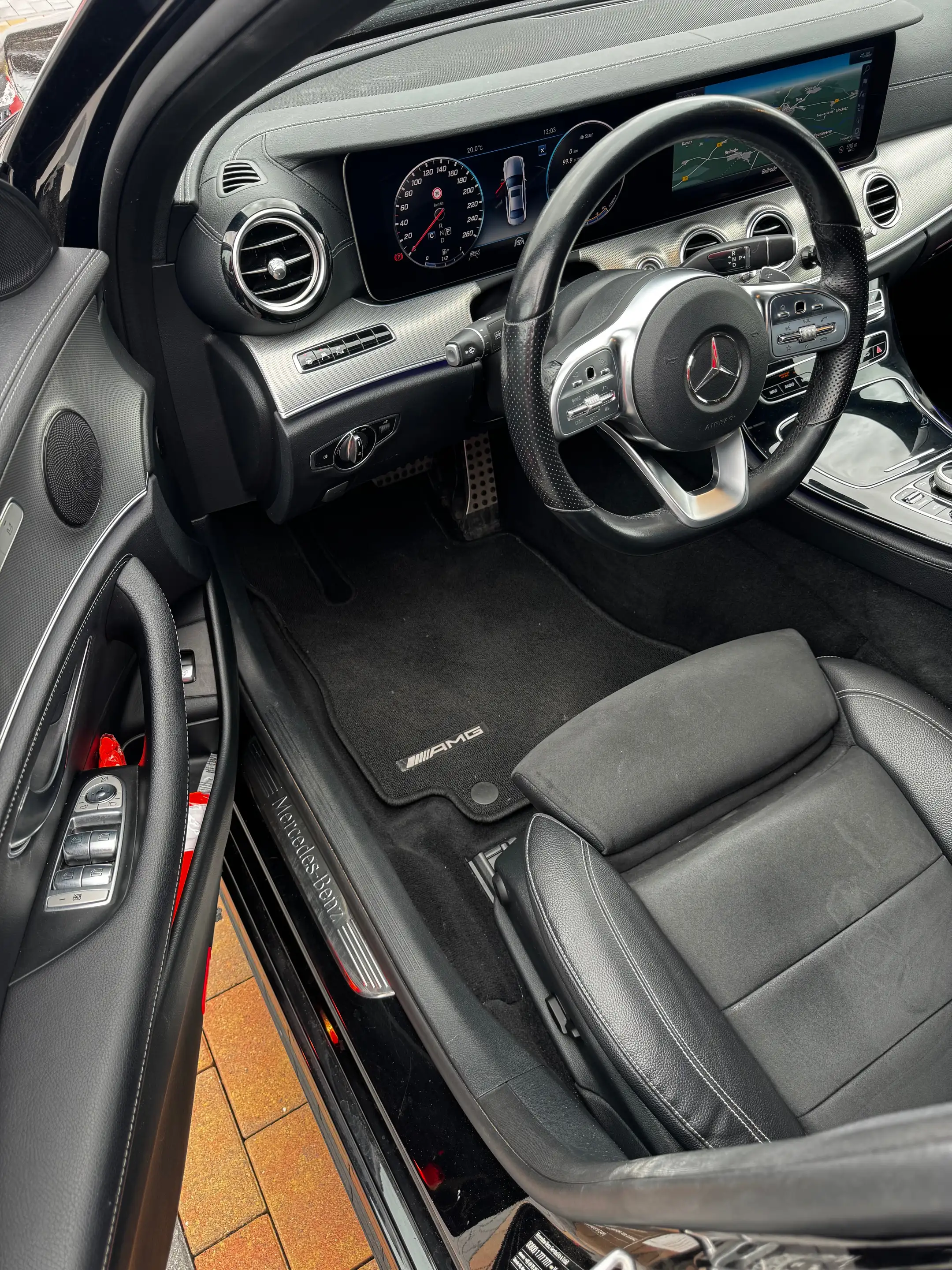 Mercedes-Benz E 400 Distronic 2.Hand Spurhalteasisst Schiebedach Sitzheizung AMG Felgen — photo 11