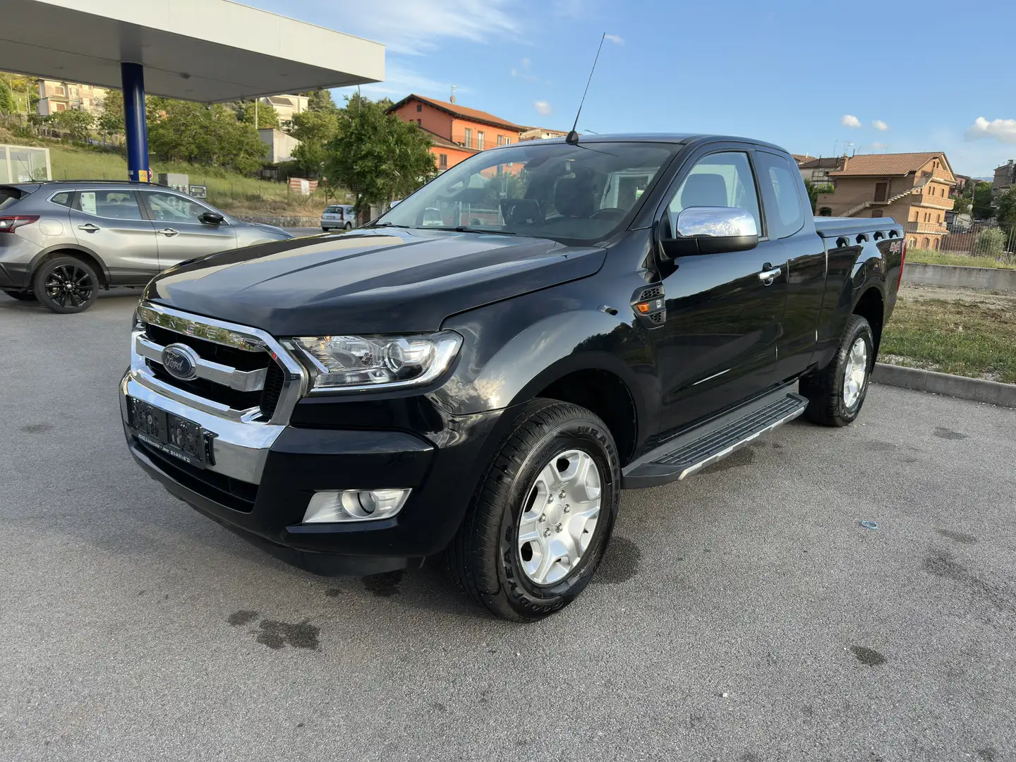 Ford Ranger 2.2 tdci super cab XLT 160cv Noir - 1